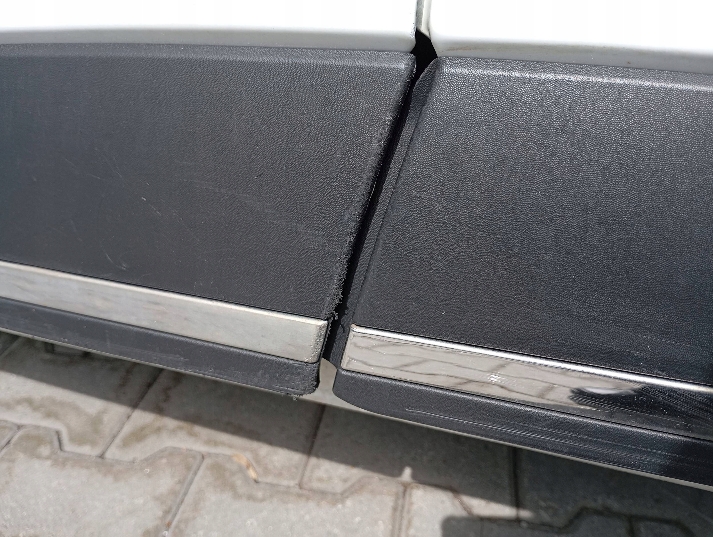 RENAULT CLIO 4 IV BH door front front left 12-20 BIALE OV369 0V369