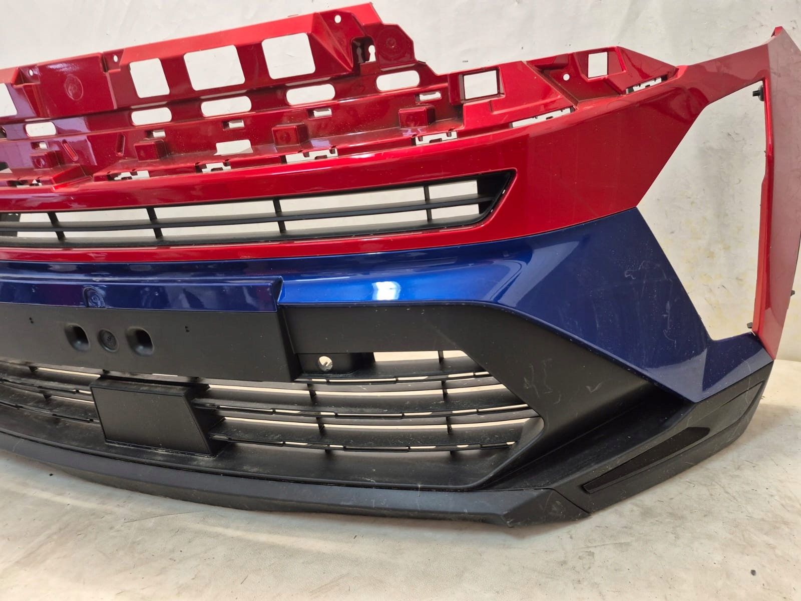 RENAULT CAPTUR II 2 LIFT 24- bumper front front PDC