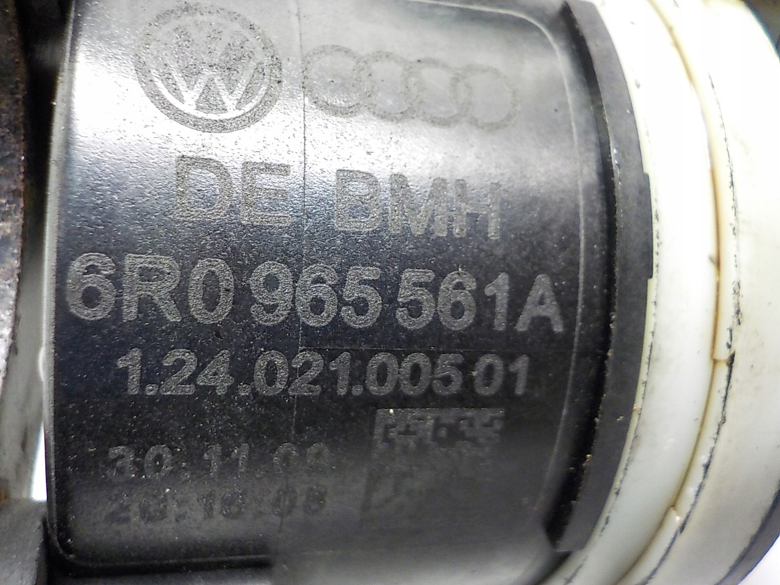 VOLKSWAGEN POLO V water pump 6R0965561A