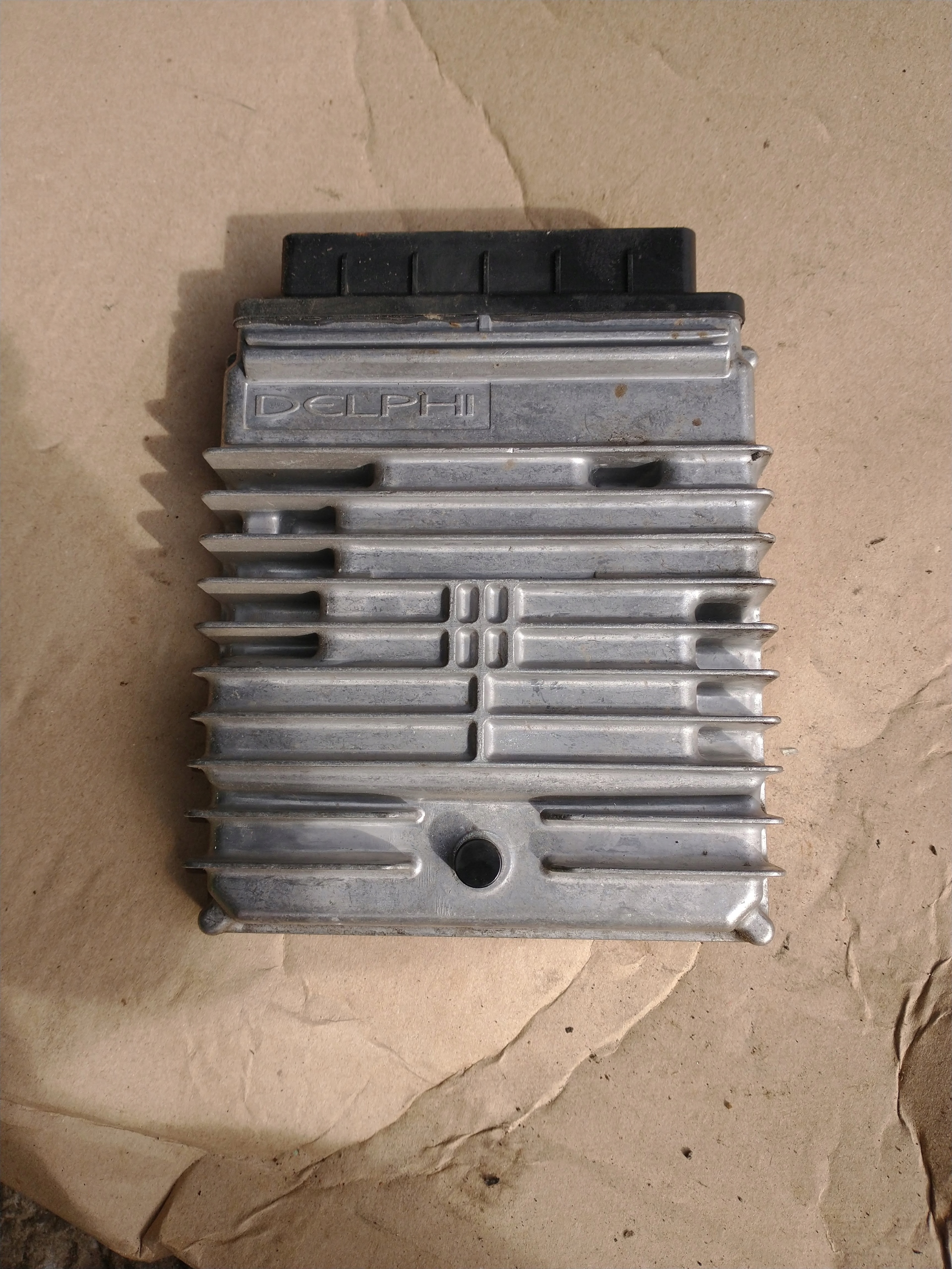 control unit of the engine FORD FOCUS-C MAX 2M5A-12A650 PE