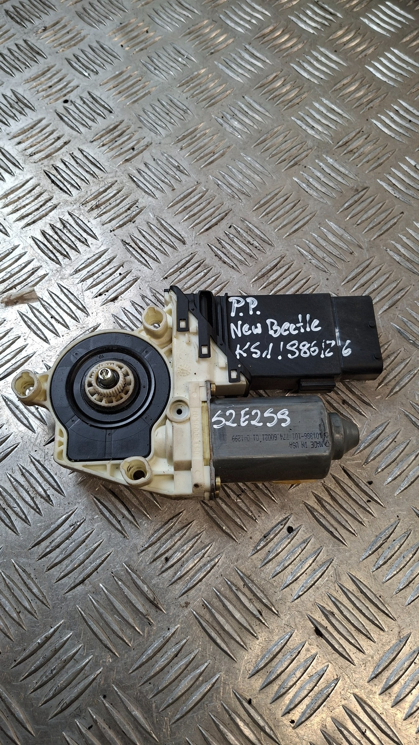 mini motor windows right front VW NEW BEETLE