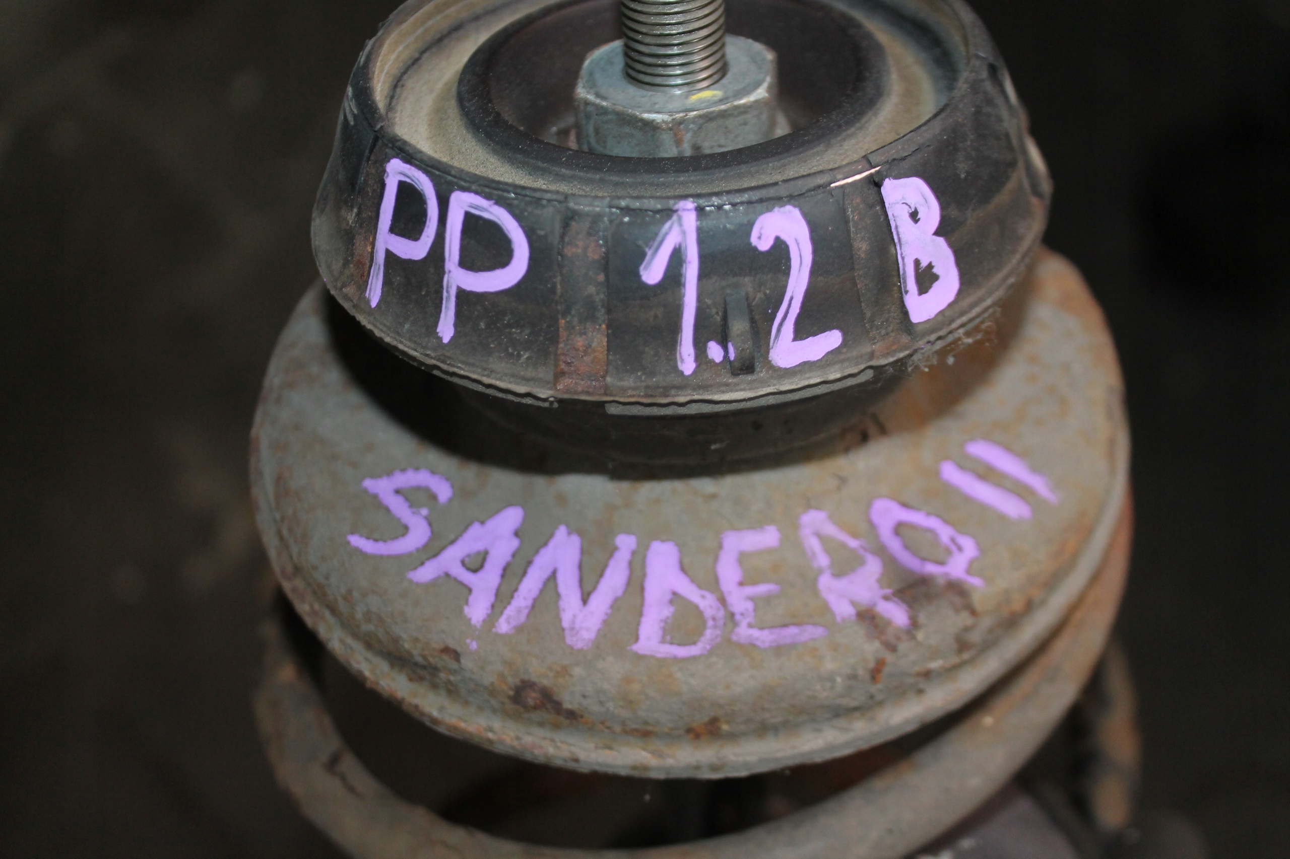 McPherson swing right front DACIA SANDERO II 1.2 16V 12-20