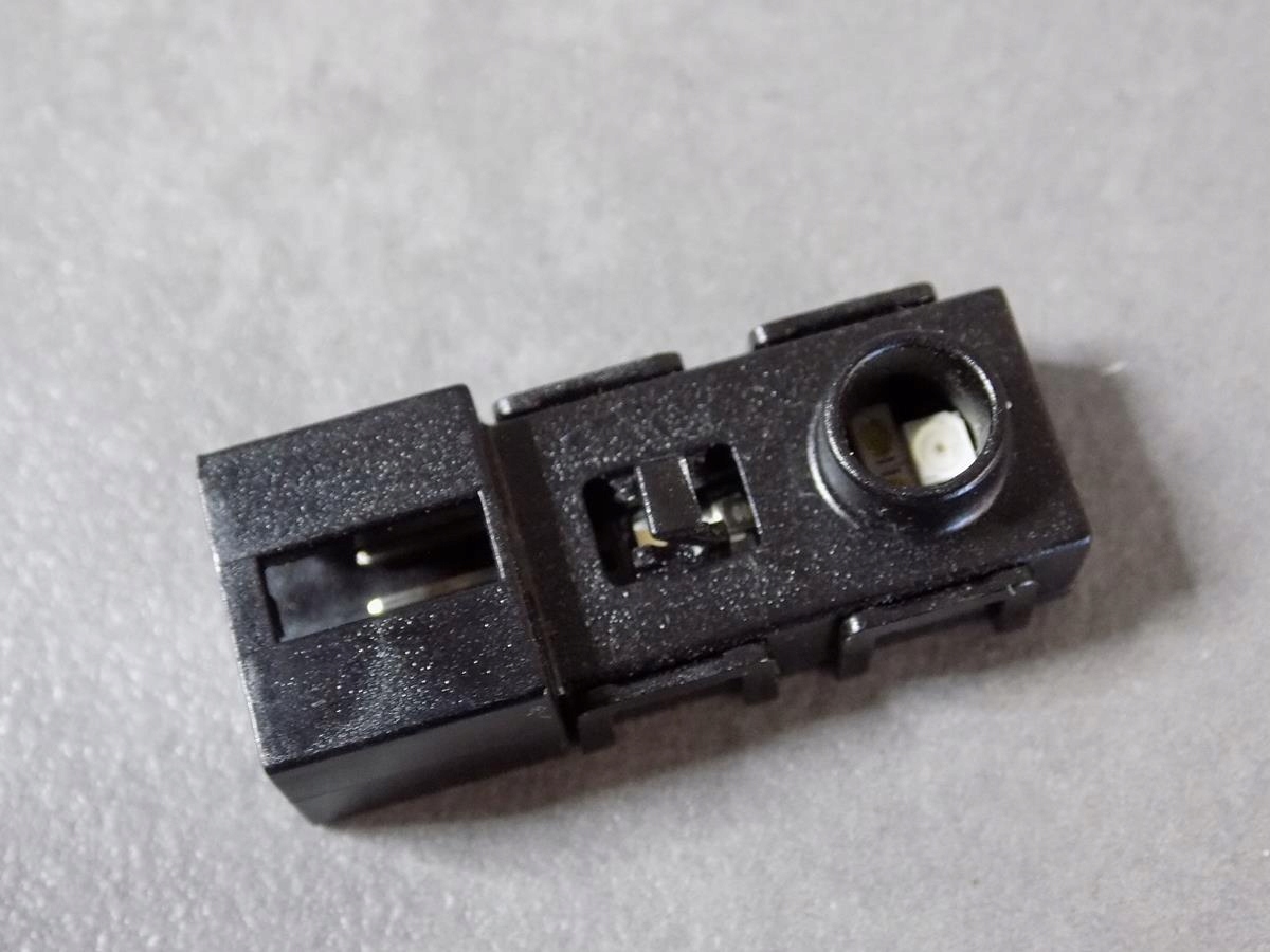 AUDI S8 A8 D4 LAMPKA AMBIENTE 4H0947355