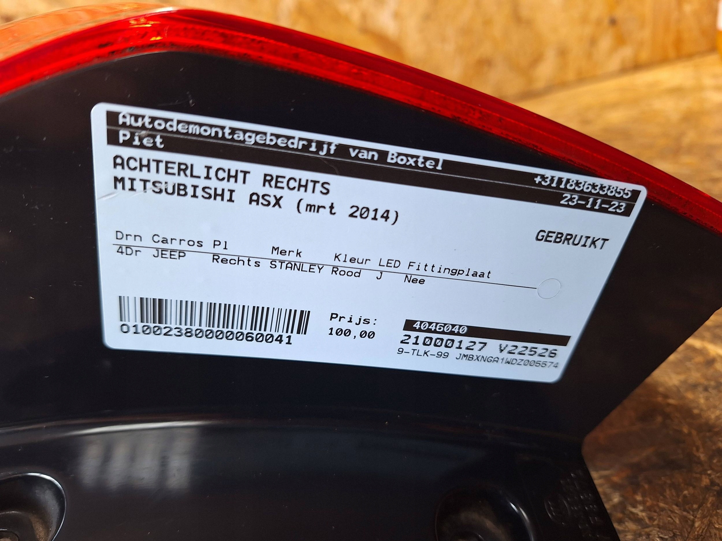 light rear part right MITSUBISHI ASX and 10-19 LED
