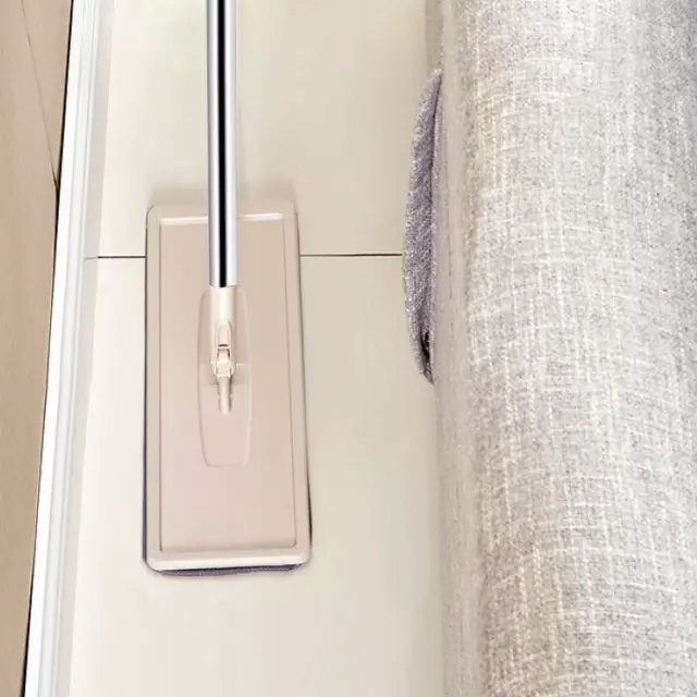 MOP PŁASKI Z WYCISKACZEM WIADREM DWUKOMOROWYM Model MOP Z WIADREM DWUKOMOROWY