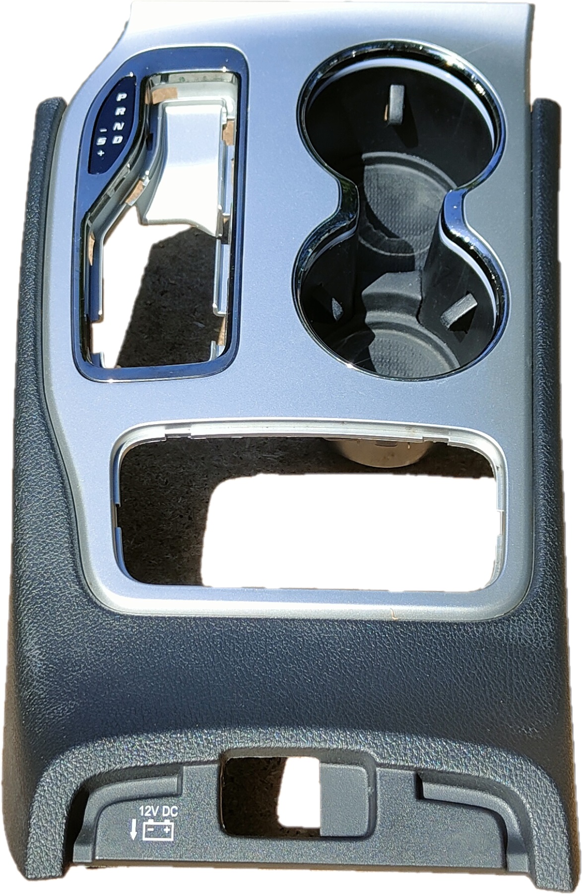 X90018101BL - Jeep Grand Cherokee WK2 SRT8 туннель декор