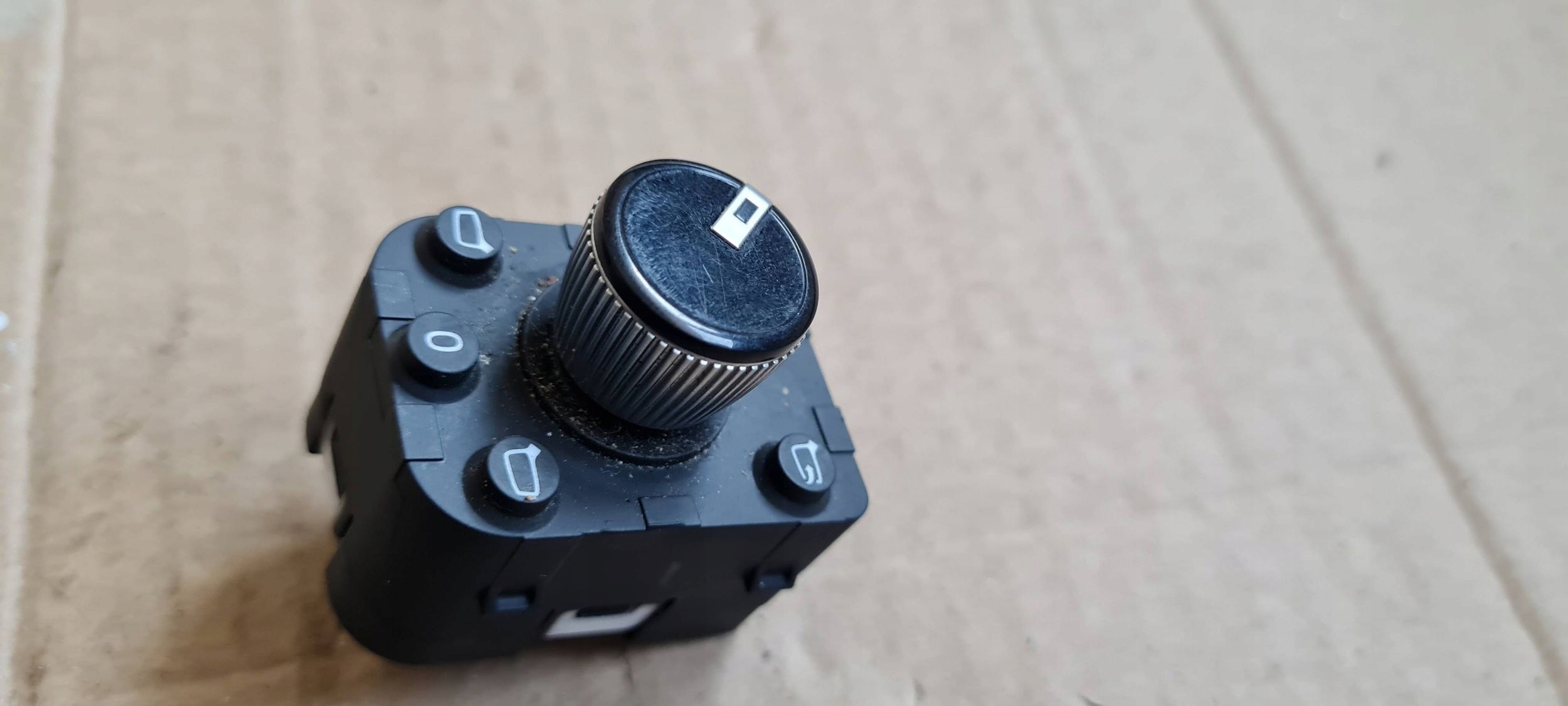 A6 C8 4K Schalter spiegelschalter SKLADANYCH 4N0959565 A7 4K