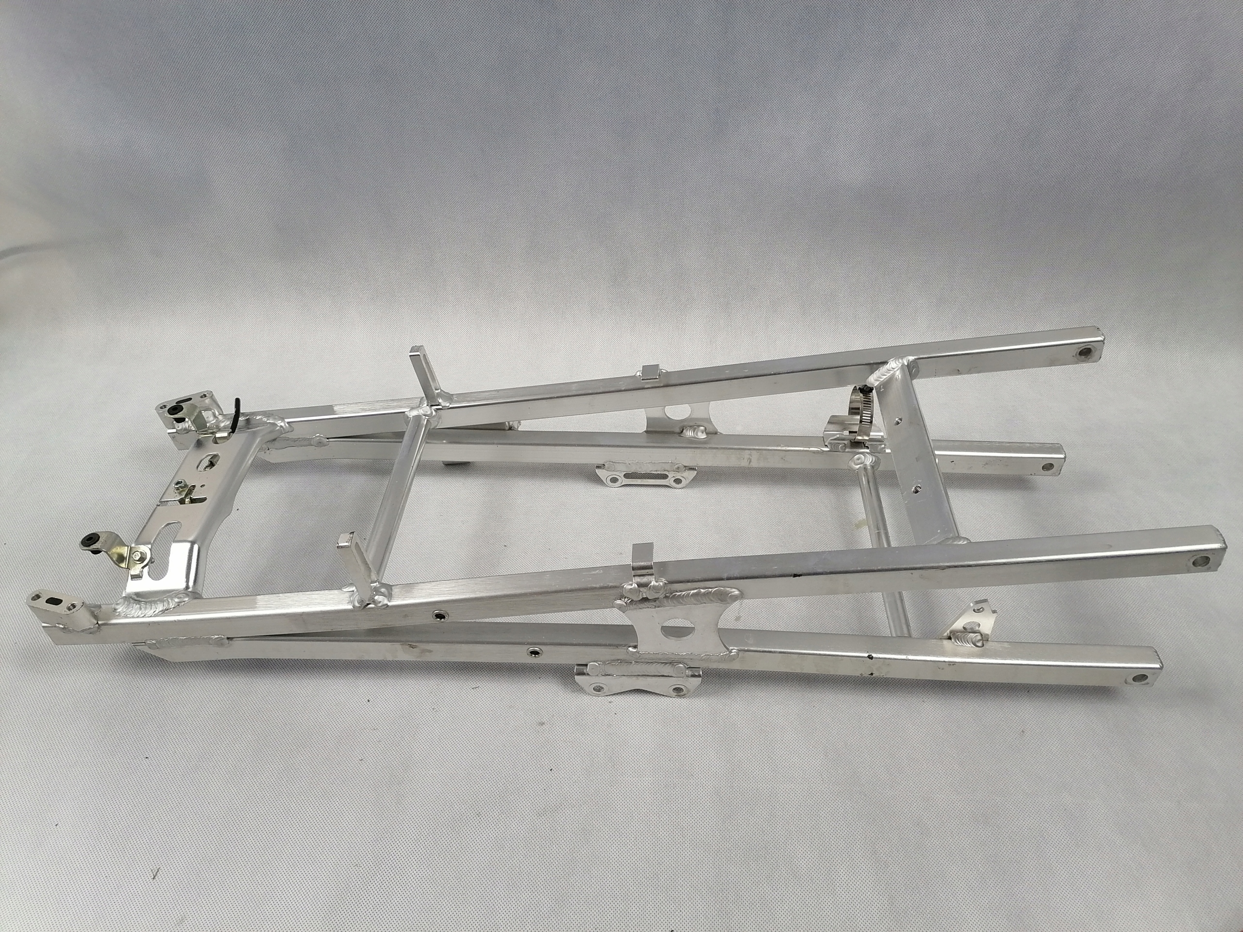 Honda cbr 600 F4 прямая задняя стойка