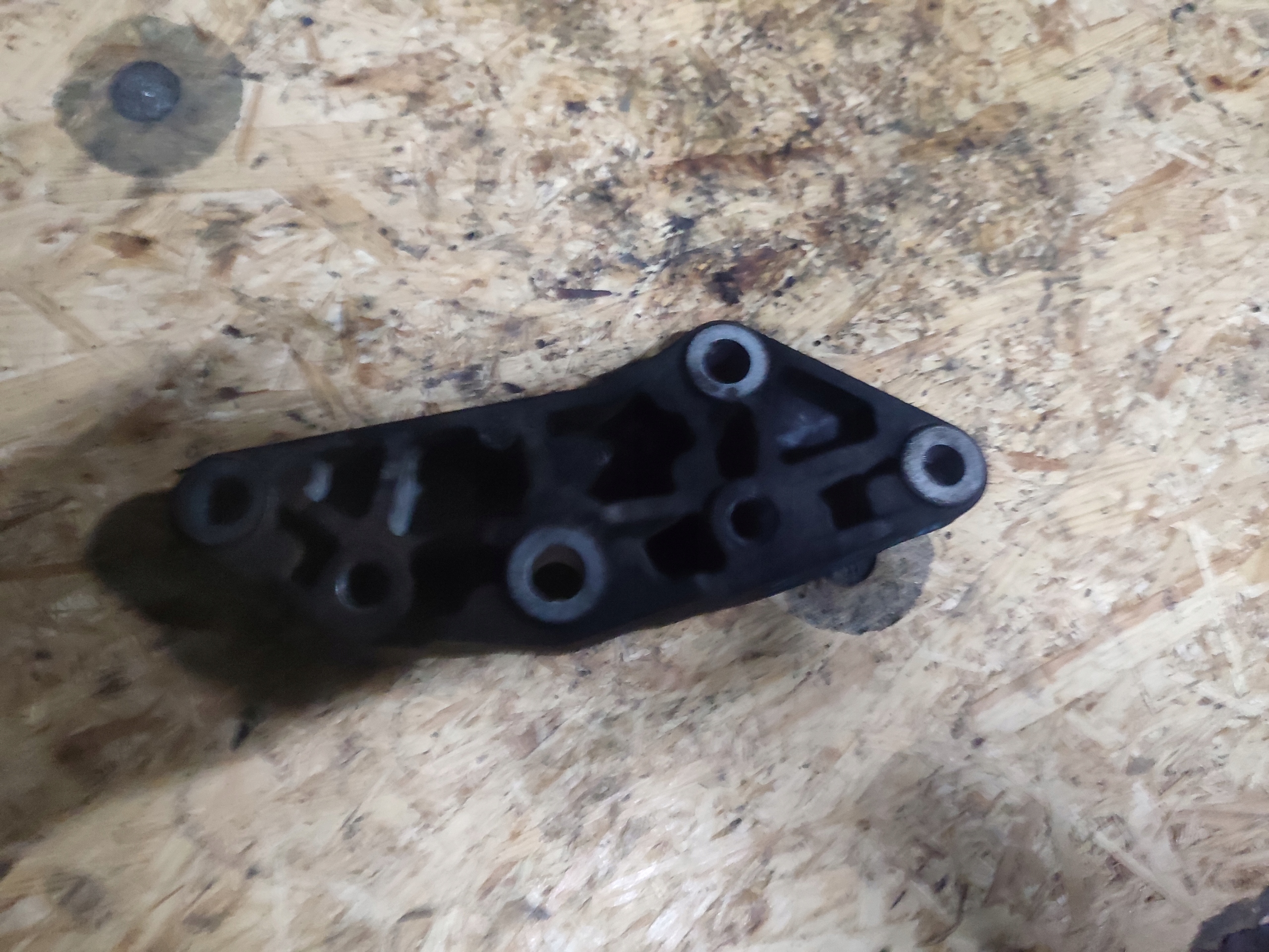 Getriebehalter getriebe Volvo S60 6C92-7M12-FB