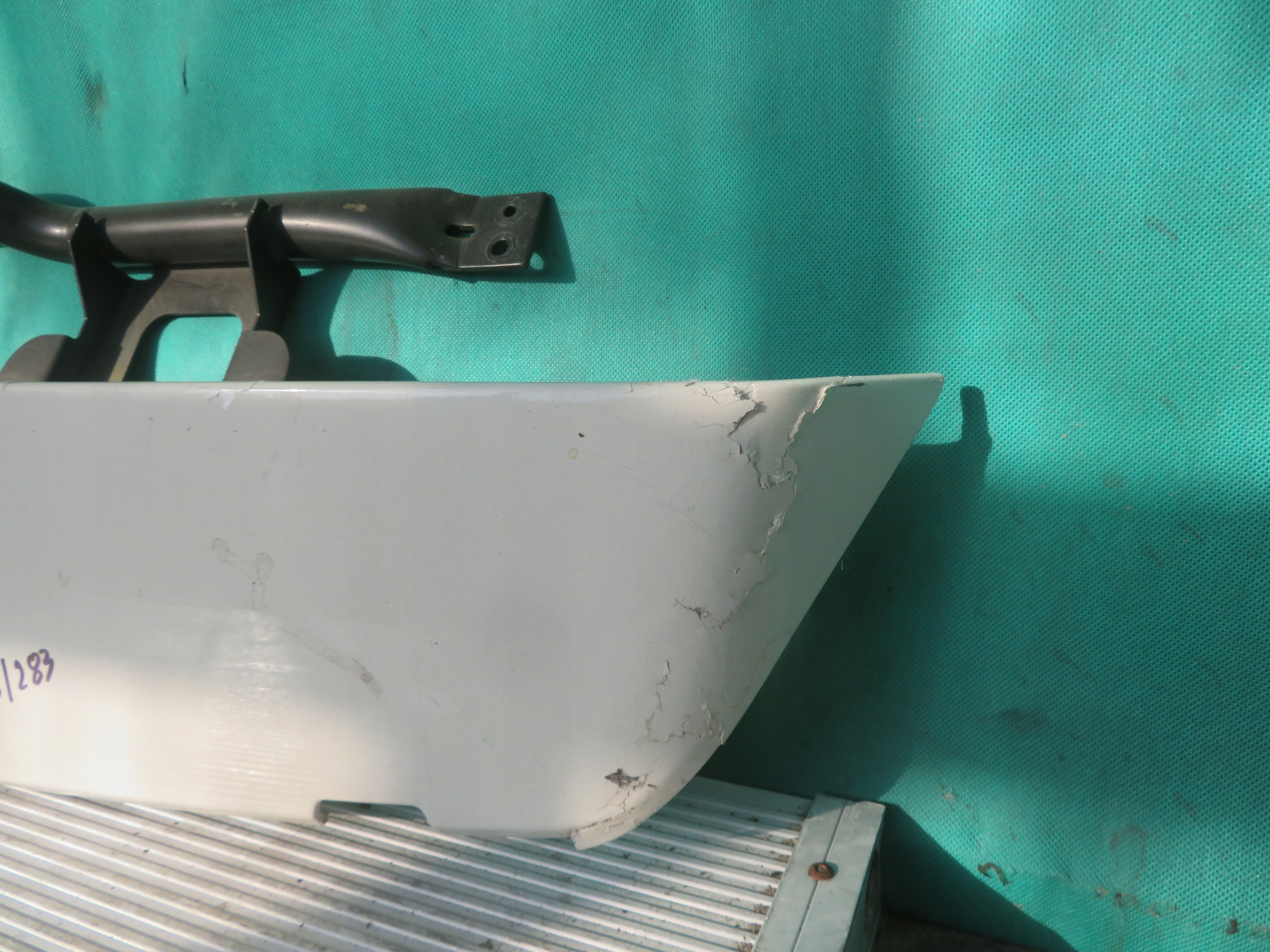Stütze SPOILER Frontverkleidung SCANIA G410 23R