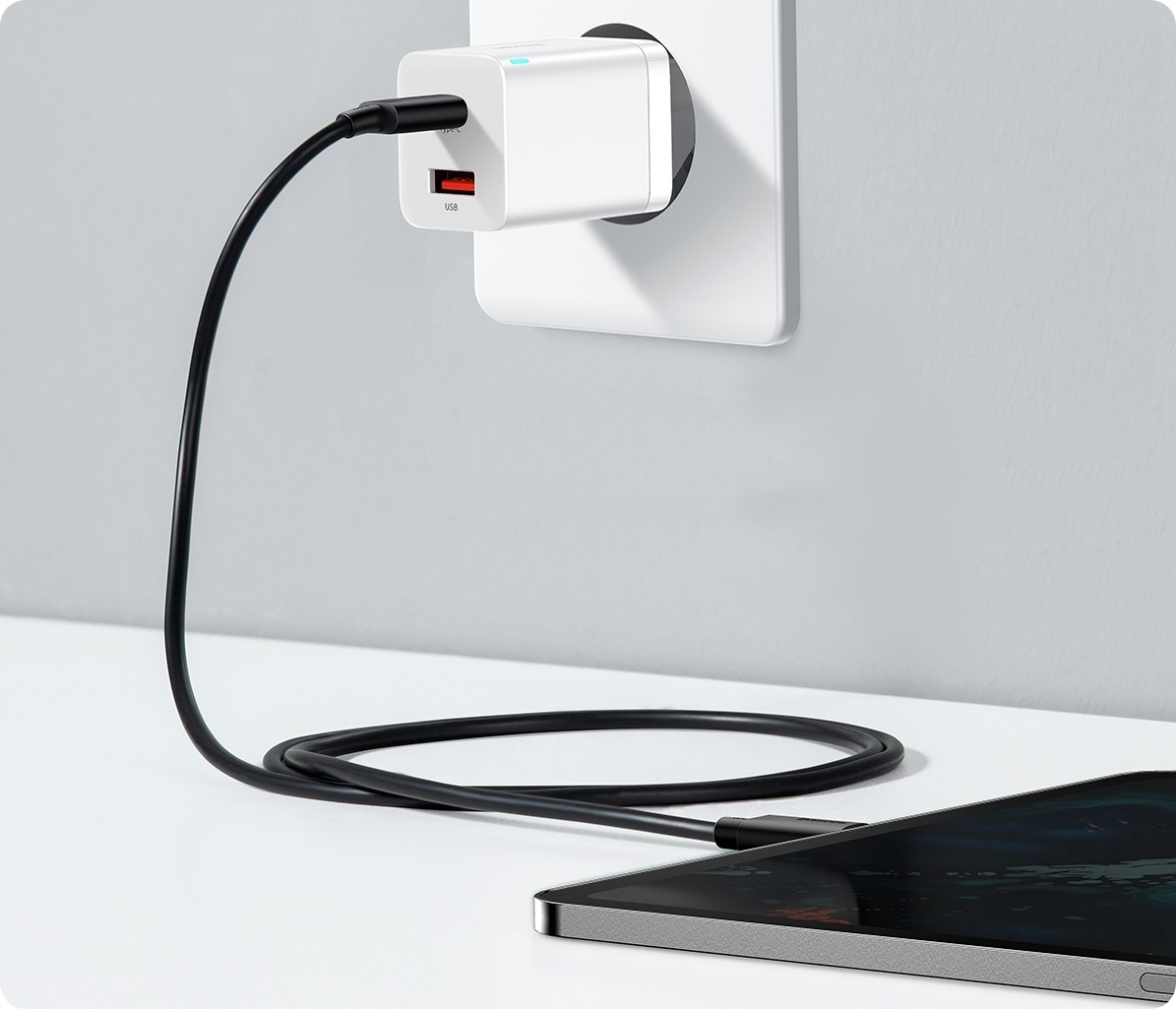 BASEUS SZYBKA ŁADOWARKA SIECIOWA ZASILACZ DWA PORTY USB-C USB 30W PD QC 3.0 Napięcie wyjściowe 5 V