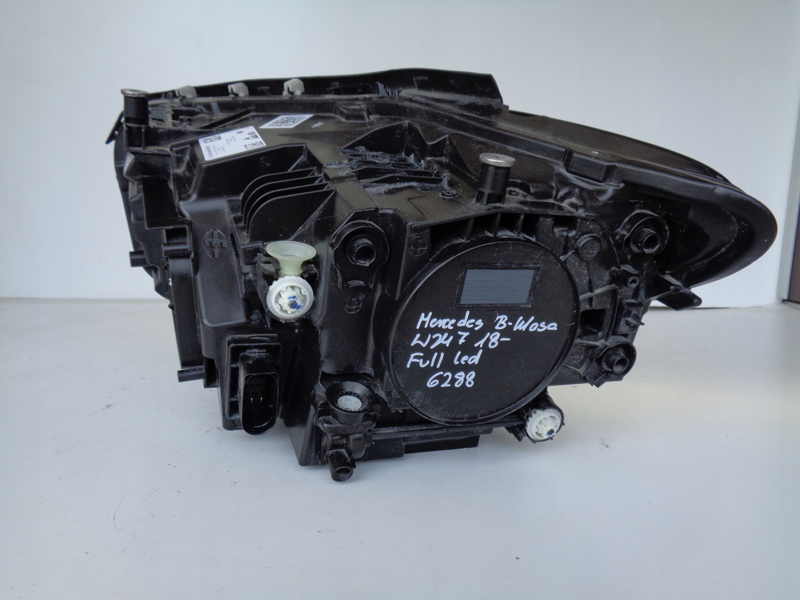 light right MERCEDES B-KLASA W247 18- FULL LED