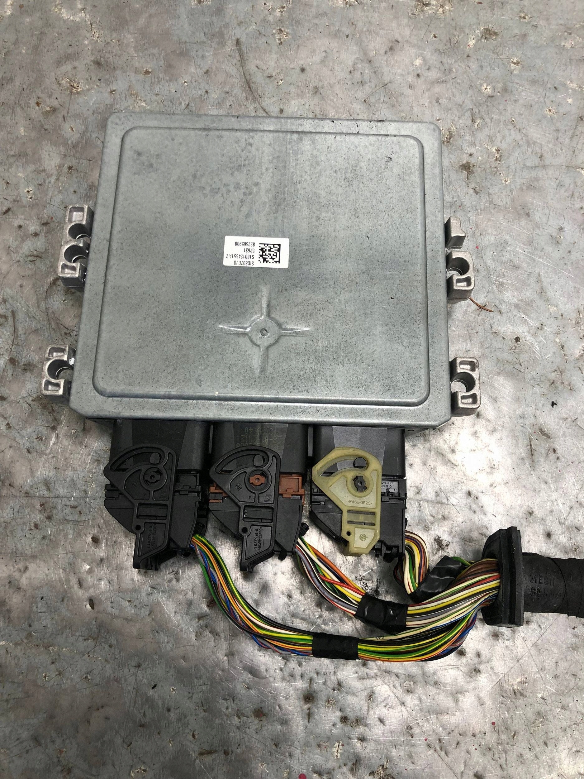 computer Motore VOLVO C30 LIFT 31355712