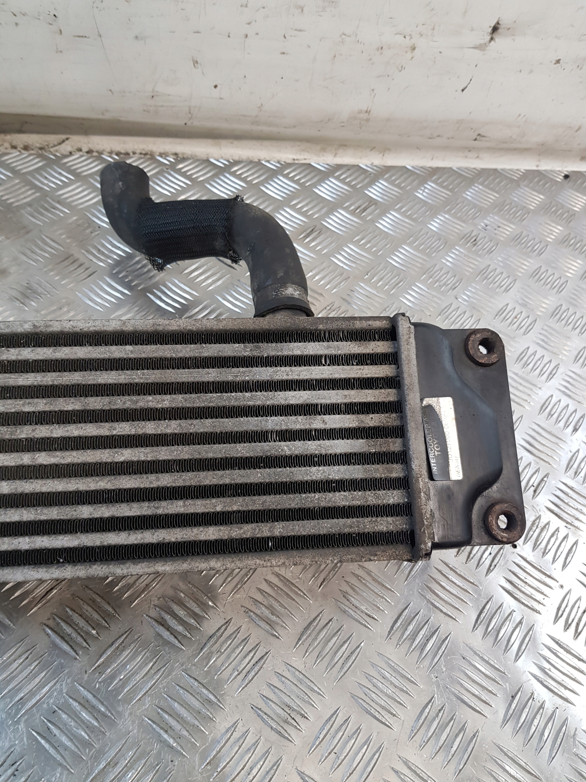 radiatore intercooler TOYOTA AURIS e 1.4D 07R