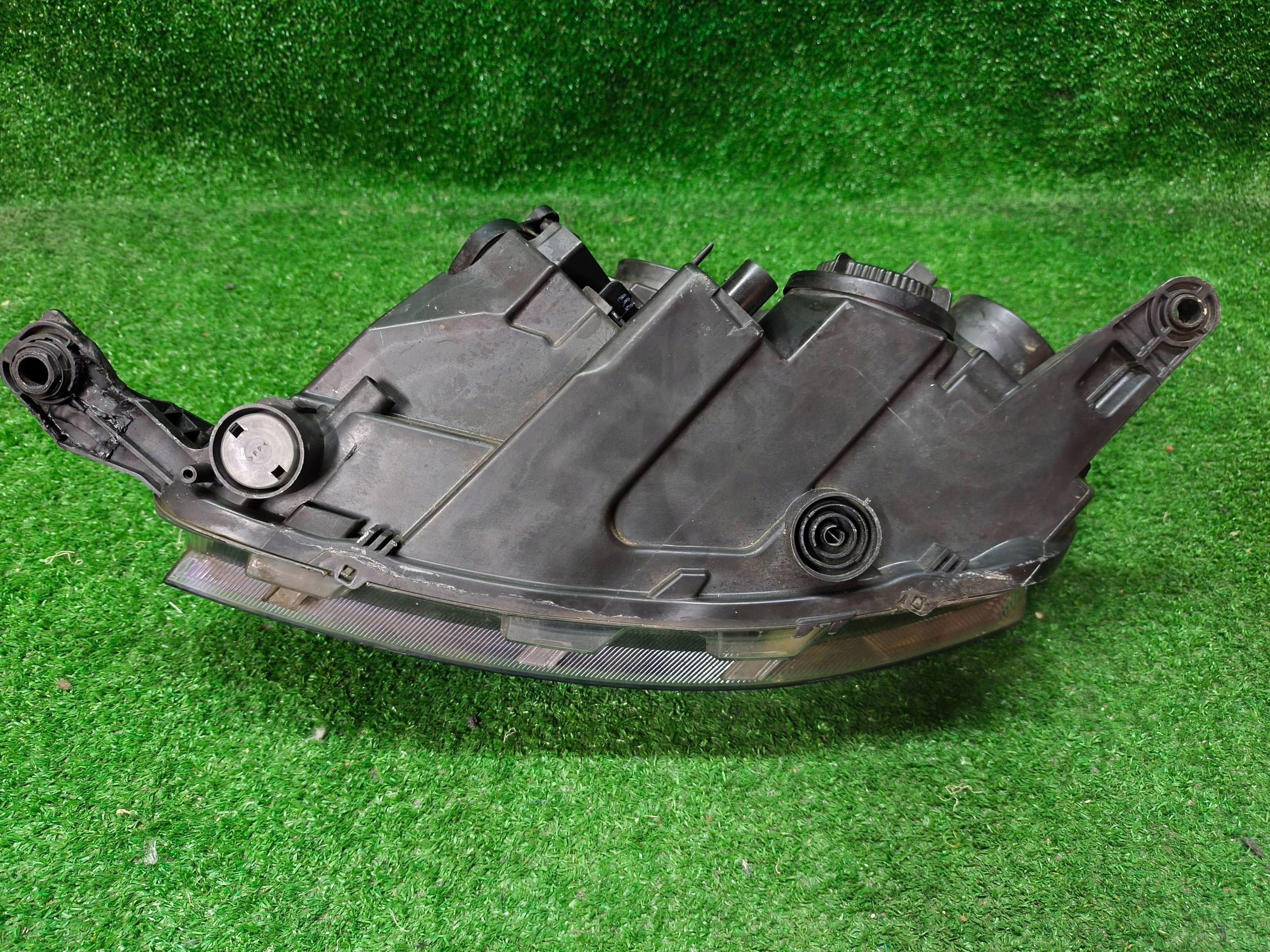 REFLEKTOR right front SKODA RAPID 16- LIFT LED NR.1276
