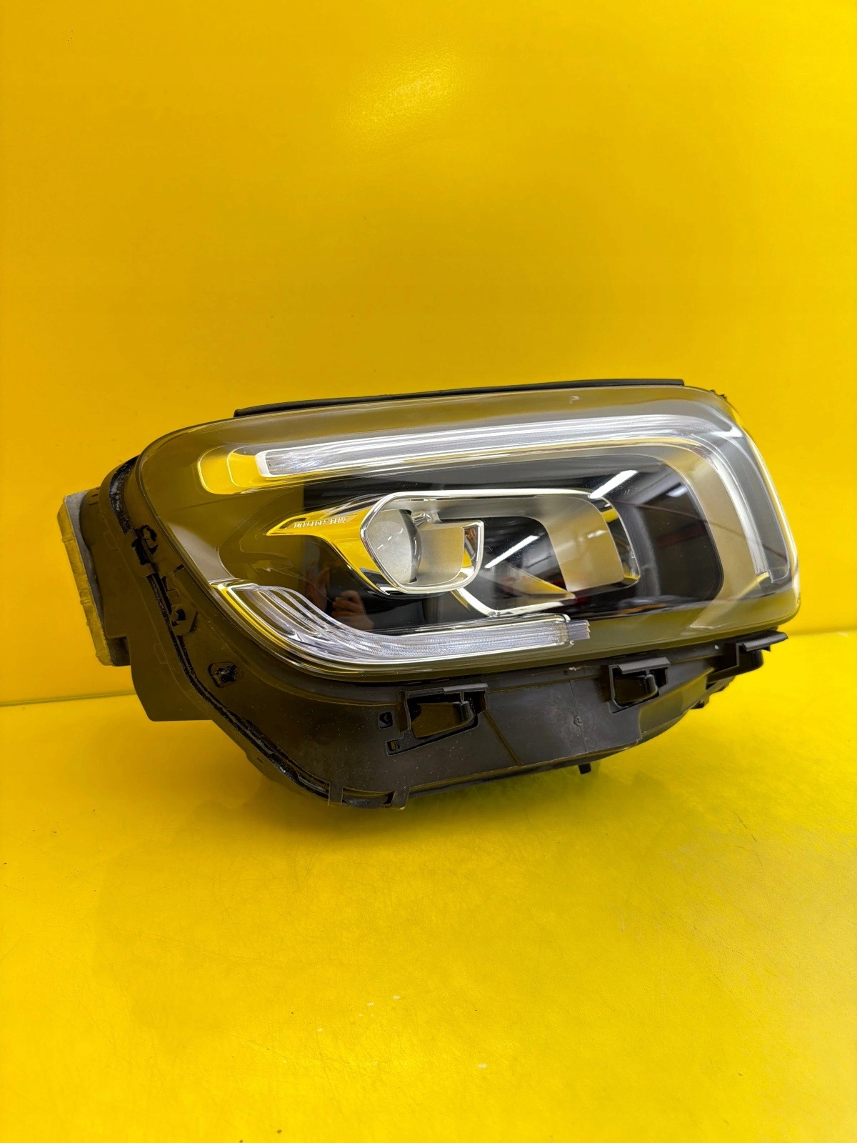 light right Mercedes GLB W247 Full Led A2479063200