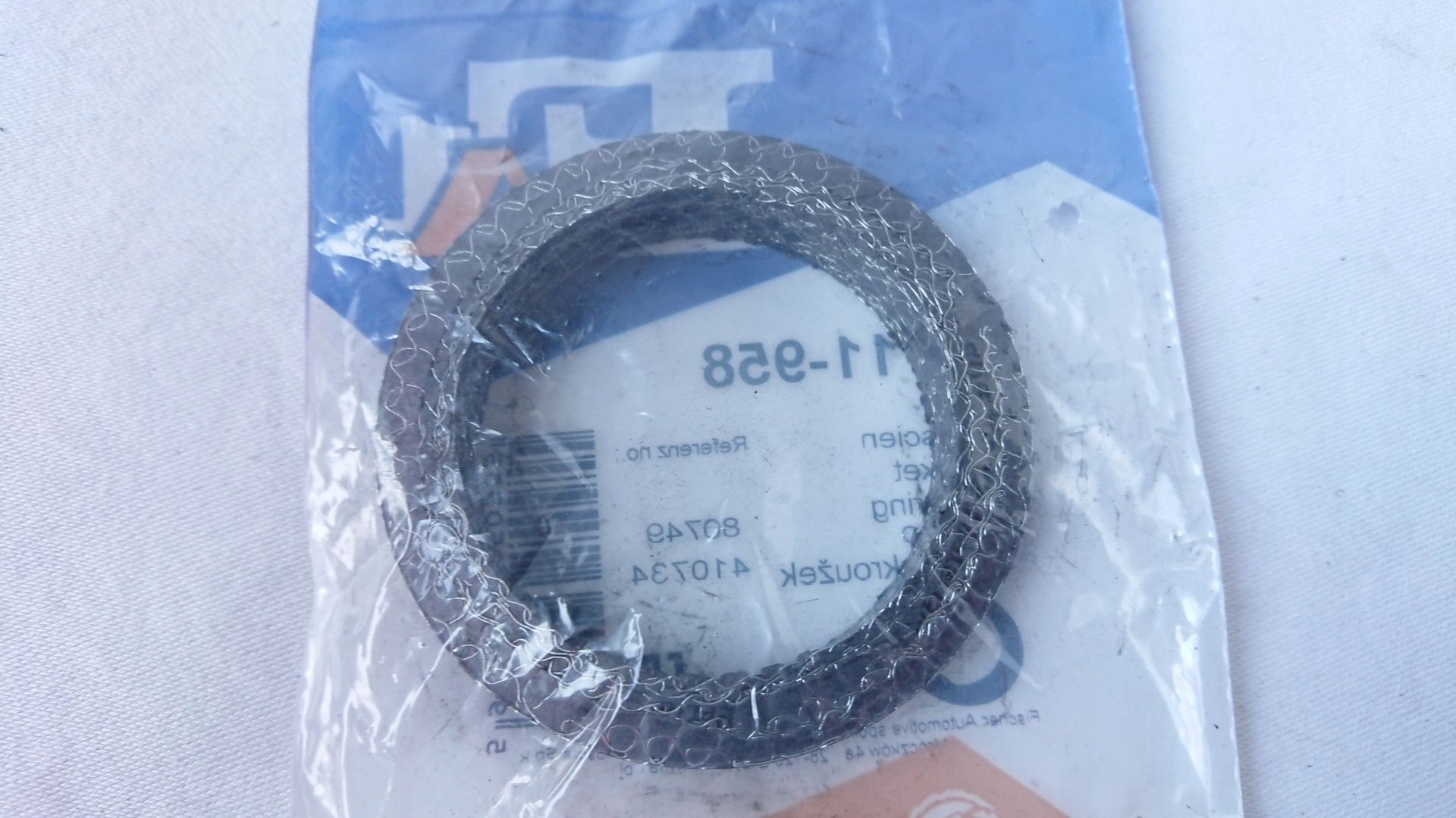 PIERŚCIEŃ USZCZELNIAJĄCY TŁUMIKA VW TRANSPORTER T5