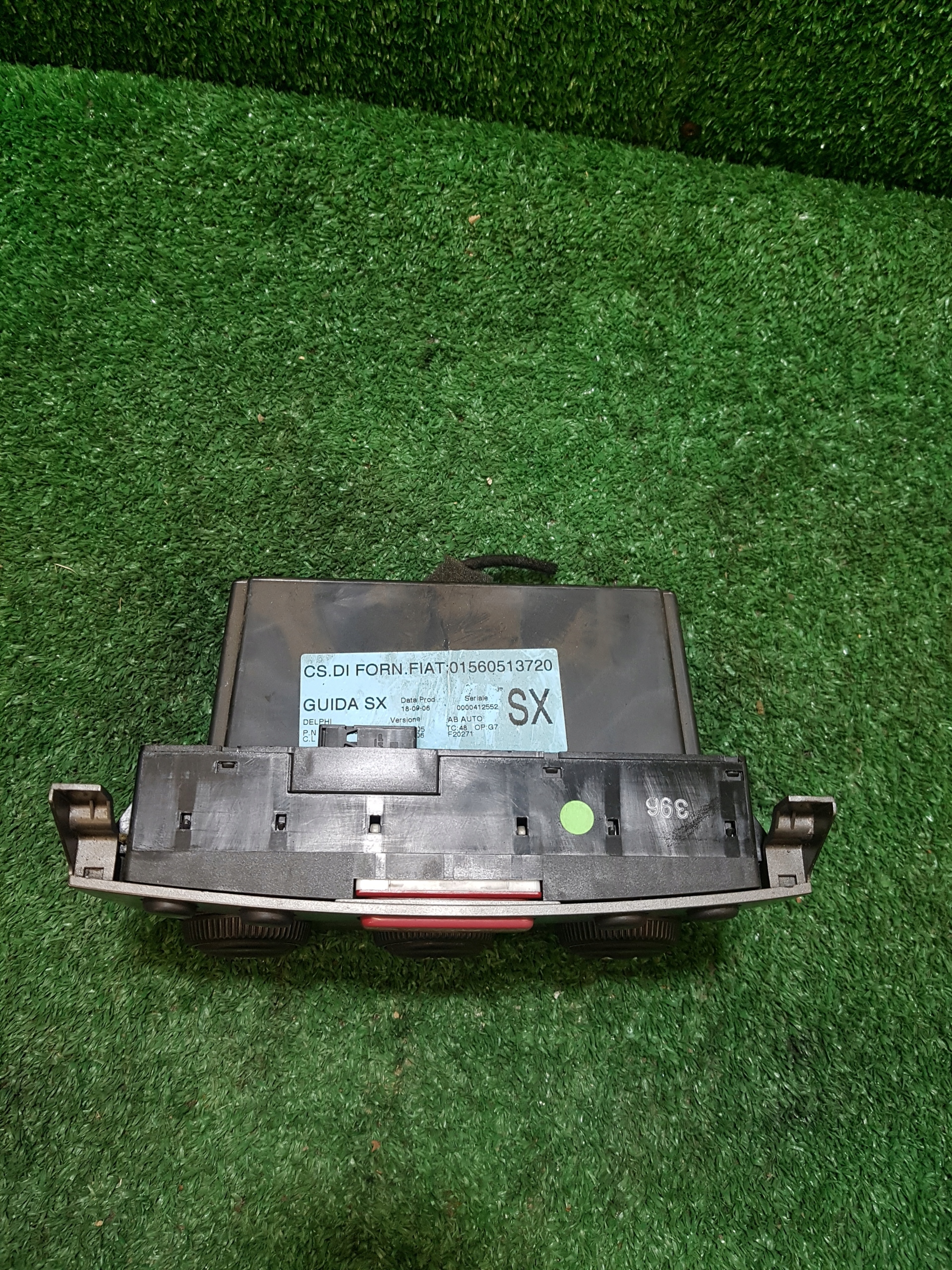 control panel air conditioning devices ALFA ROMEO GT 01560513720