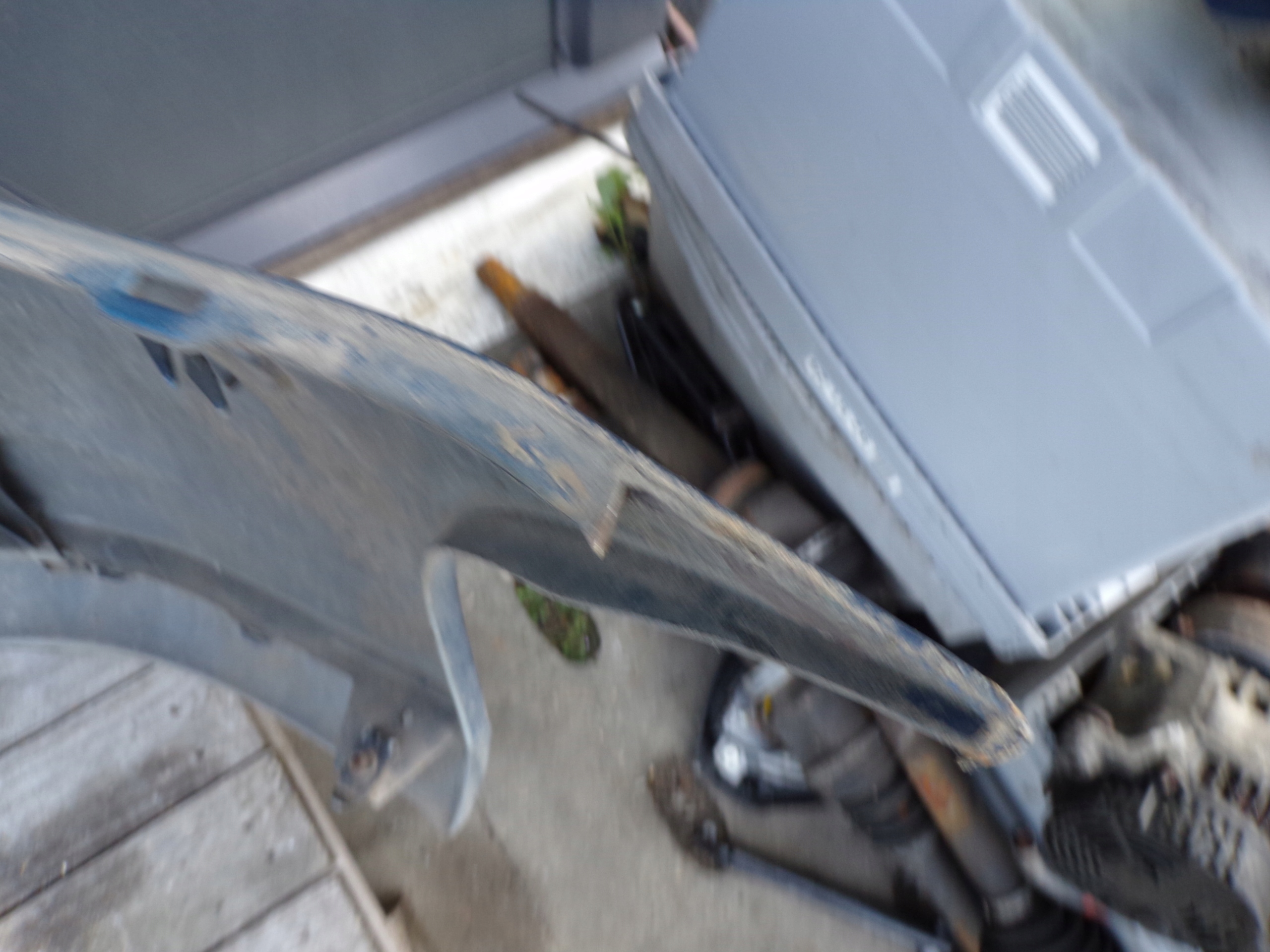 front bumper front TOYOTA AVENSIS T25 colour 273