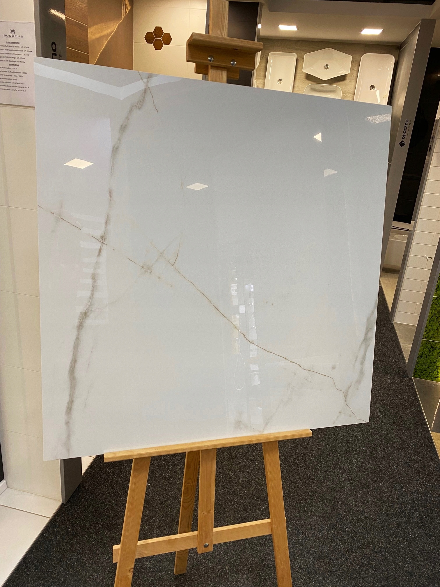 gres płytka marmur delikatny wzór Nowość 80x80 Marka Home Design