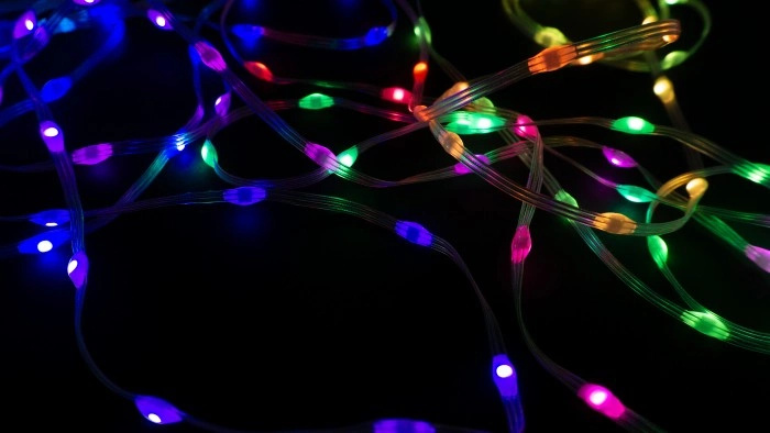 MAGICZNE LAMPKI TAŚMA LED RGB 1MLN KOLORÓW 200 LED 10m DC5V1MLN ECOLIGHT Marka Ecolight