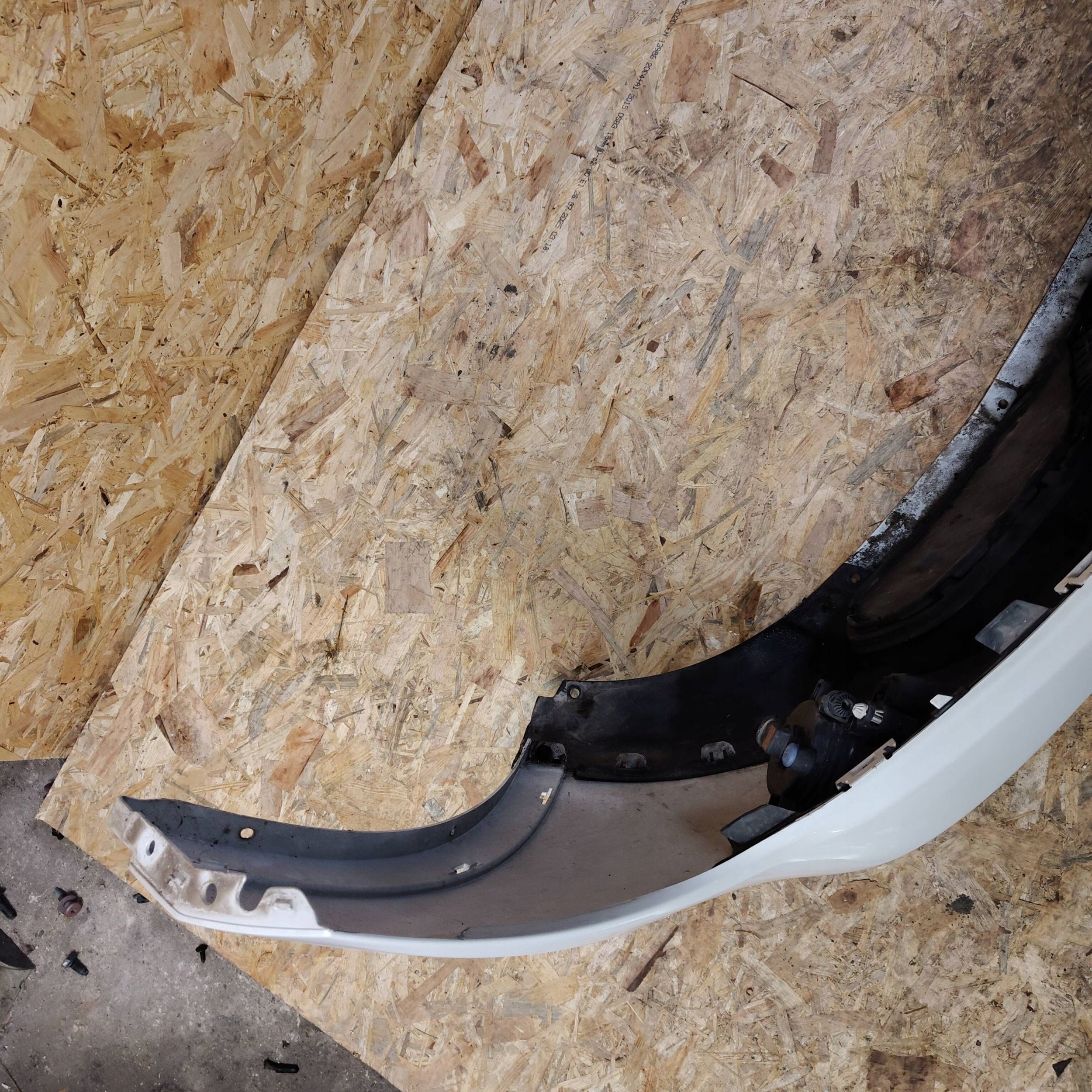 Frontstoßstange vorne BMW X1 E84