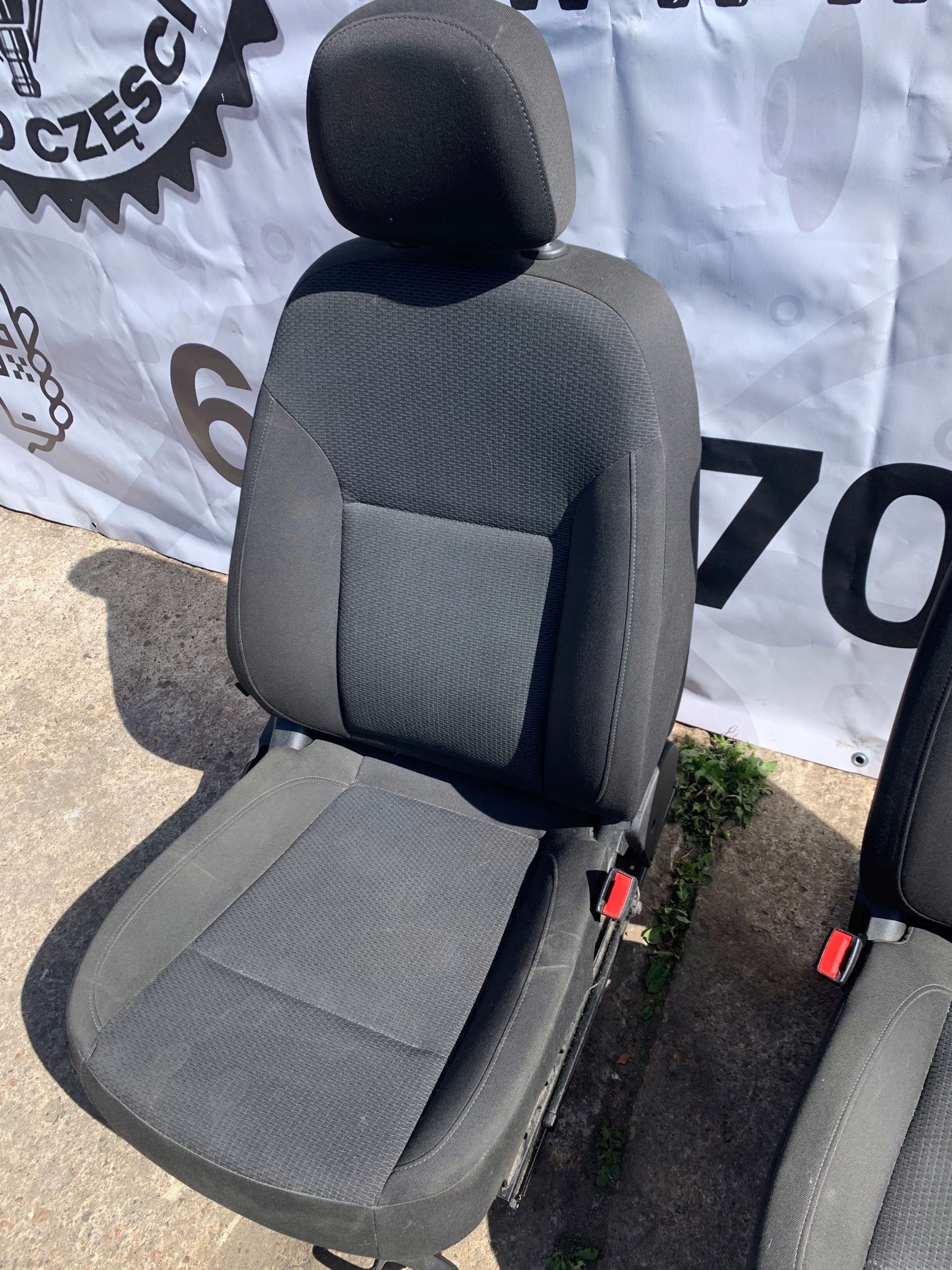 seat seats left right front front driver´s of the passenger OPEL INSIGNIA A