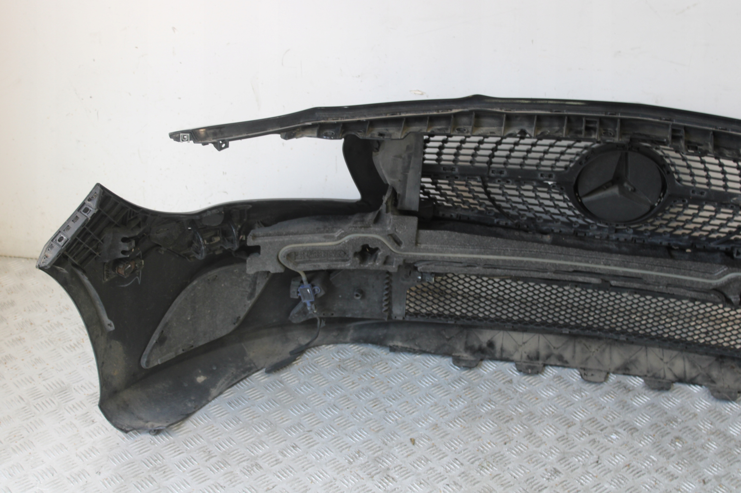 bumper front front 6 X PDC washers MERCEDES CLA W117