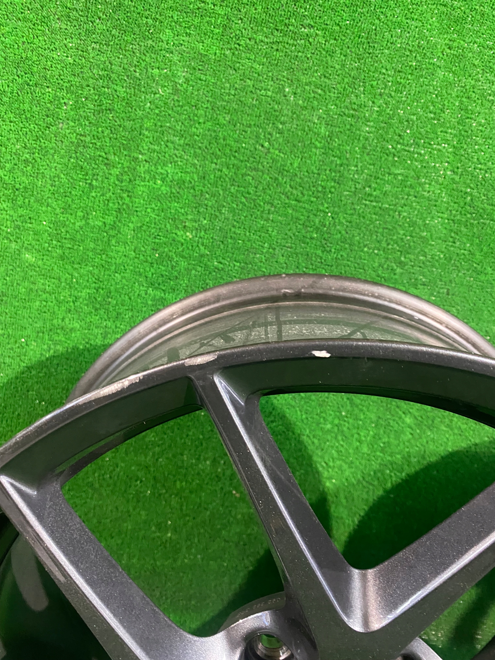 disc BMW F40 18” 8J ET54