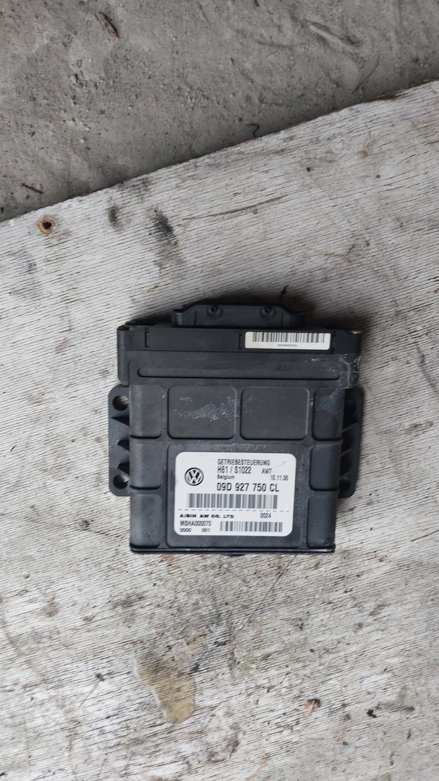 TOUAREG 7L 03-10 R. module control unit gearboxes 09D927750CL