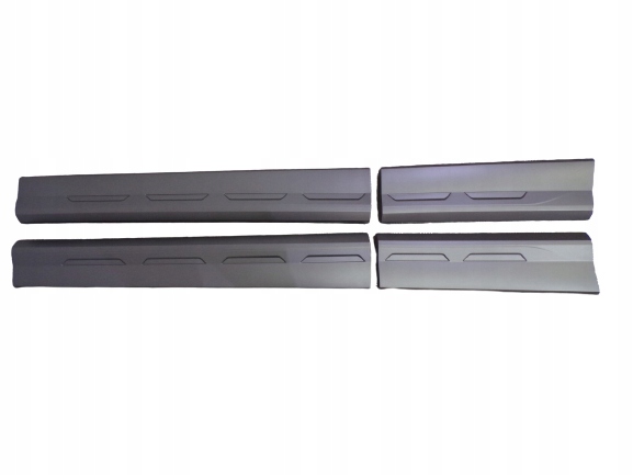 LISTWY DRZWIOWE KOMPLET SREBRNE 1RR AUDI Q2 ASO OE