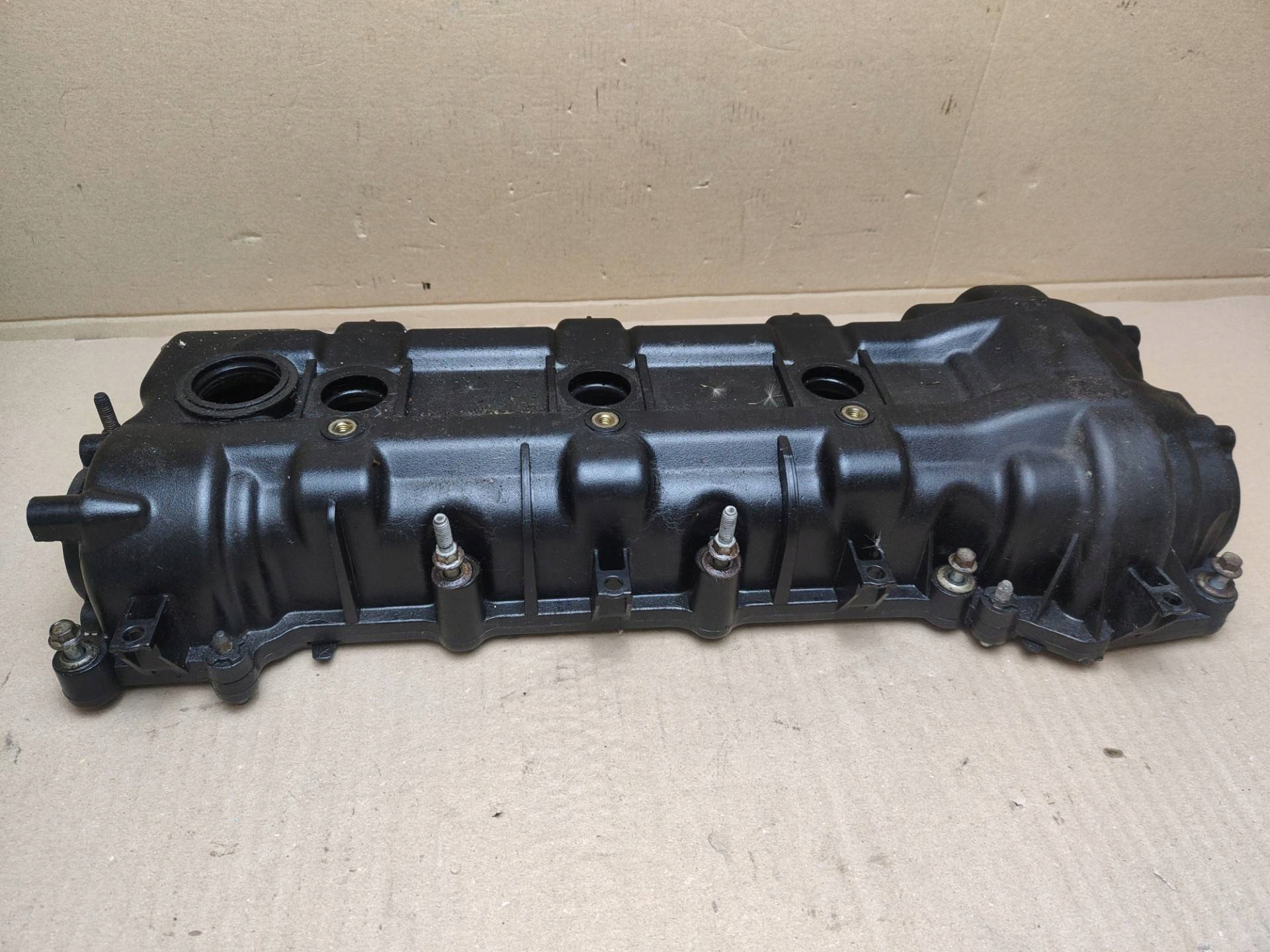 Abdeckung der Ventile Jeep Cherokee 5 2014 05184068AK
