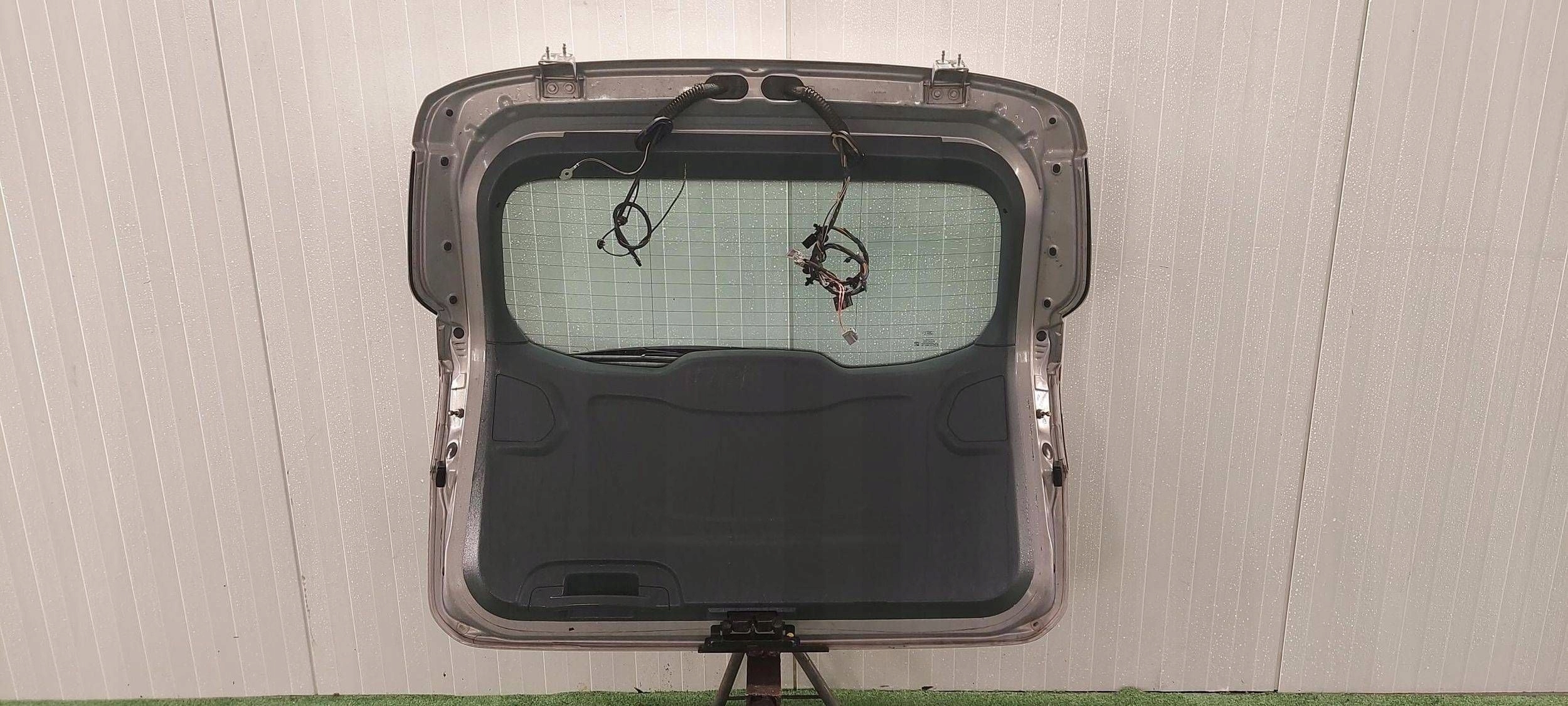rear trunk door FORD C-MAX MK2 10-15 LAK: GA