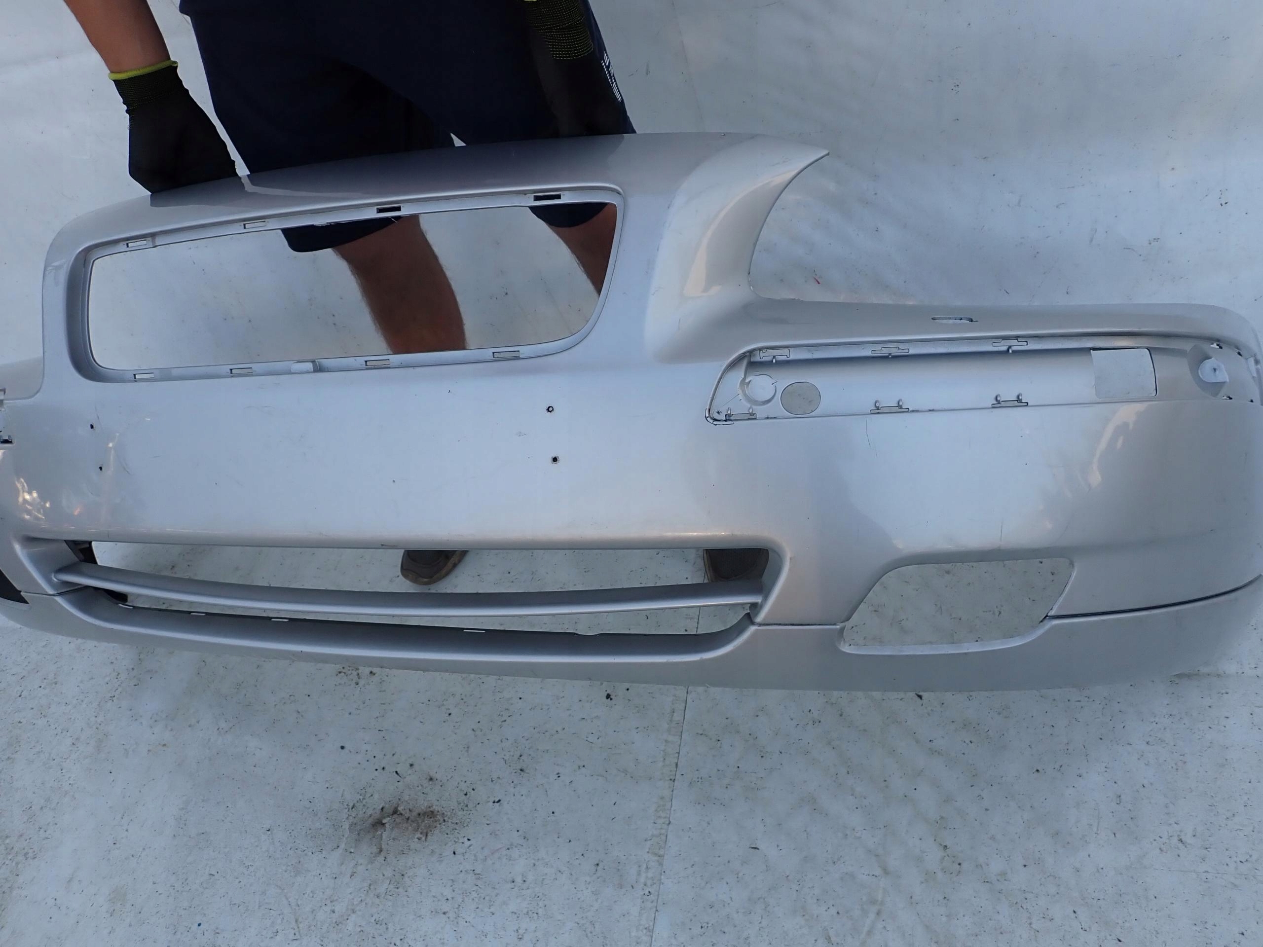 VOLVO V70 II LIFT 05-07 bumper front front SPR