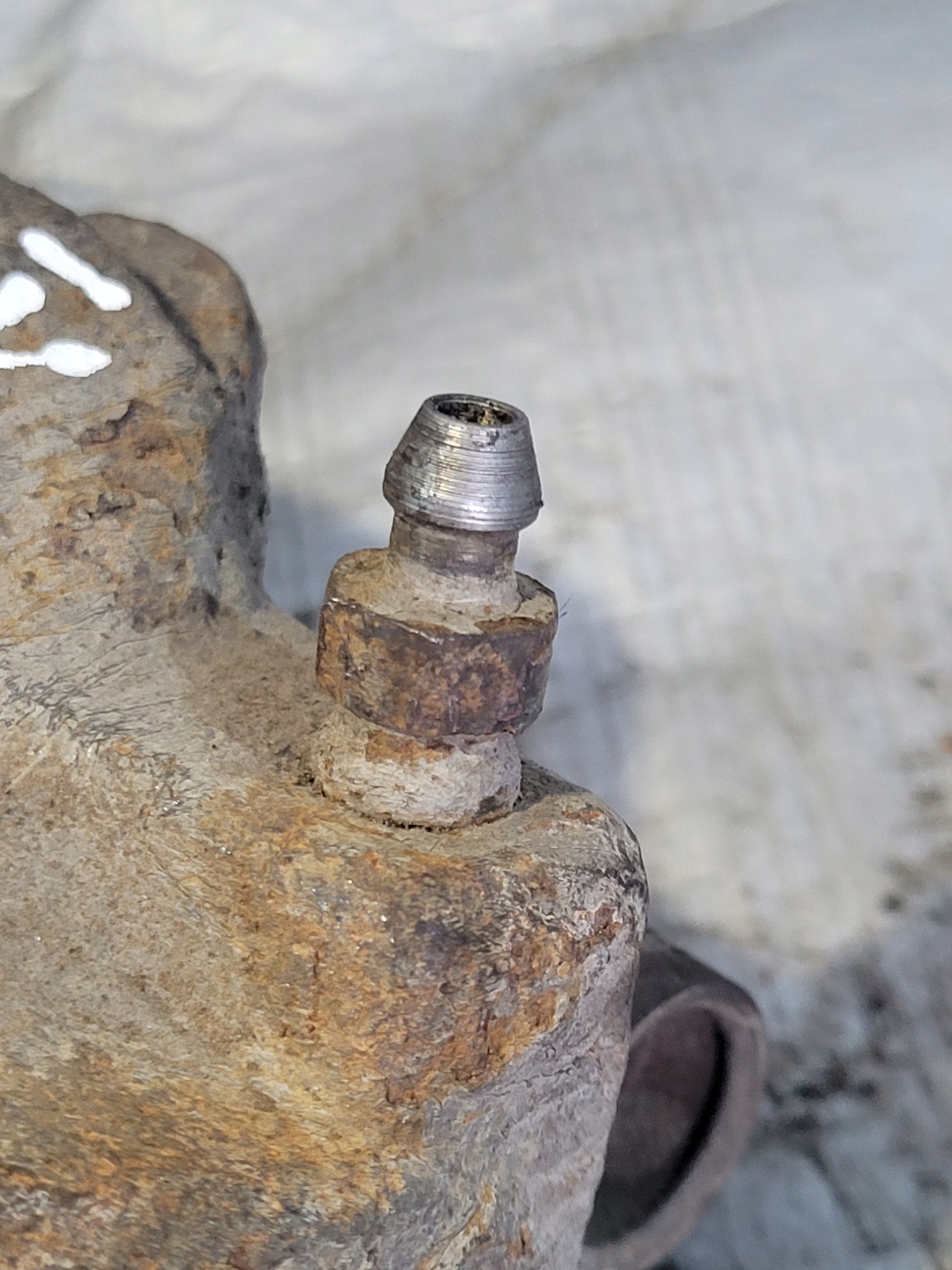 caliper brake right front VOLKSWAGEN GOLF IV 4 1.6B 99r.