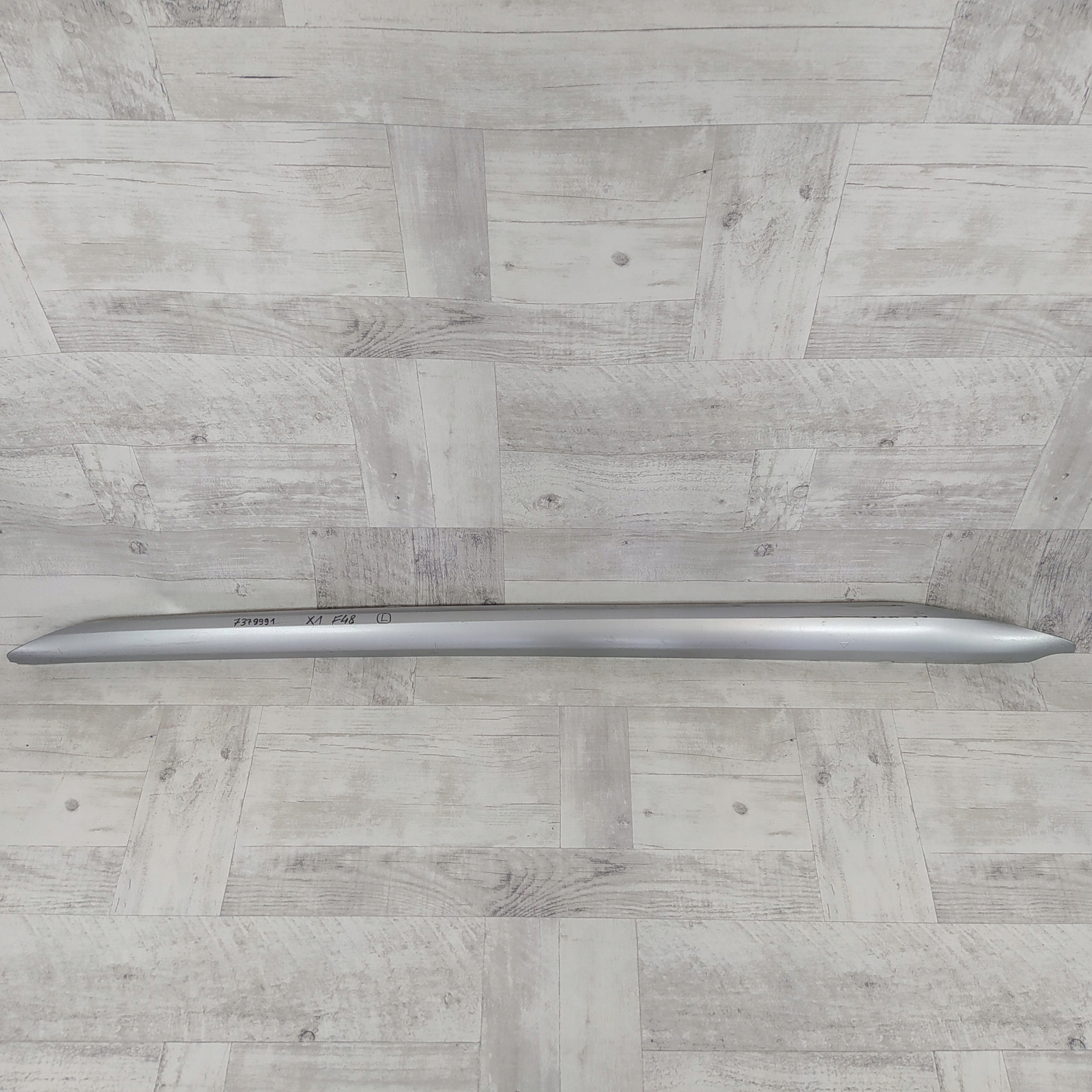 BMW X1 F48 НАКЛАДКА ПОРОГА НАКЛАДКА ЛЕВА 7379991