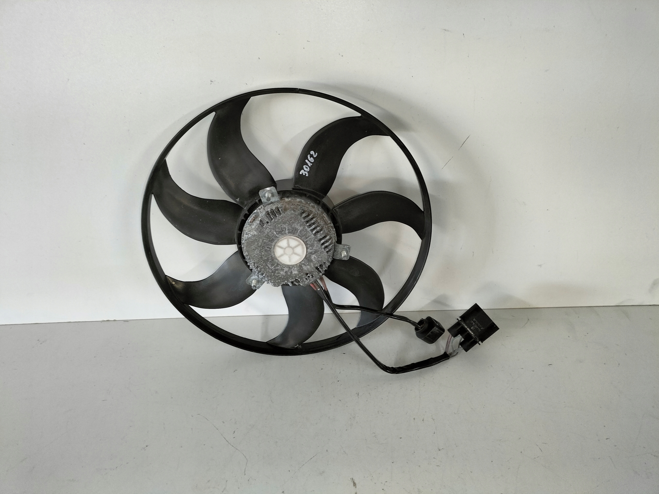 ventilátor chladiče VW SKODA AUDI