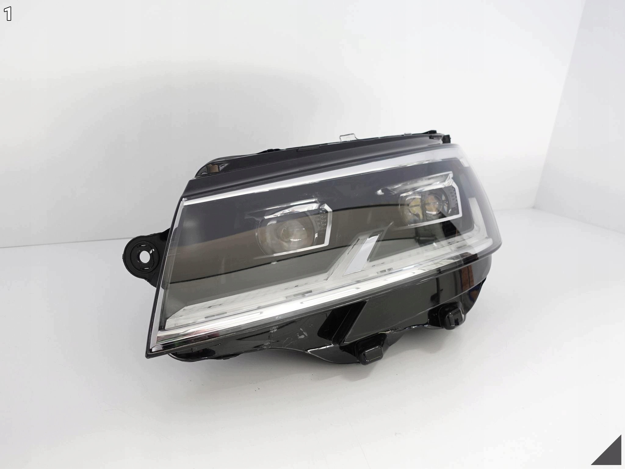VW T6 T6.1 TRANSPORTER MULTIVAN LIFT 7L1 19-23 light FULL LED left front EU