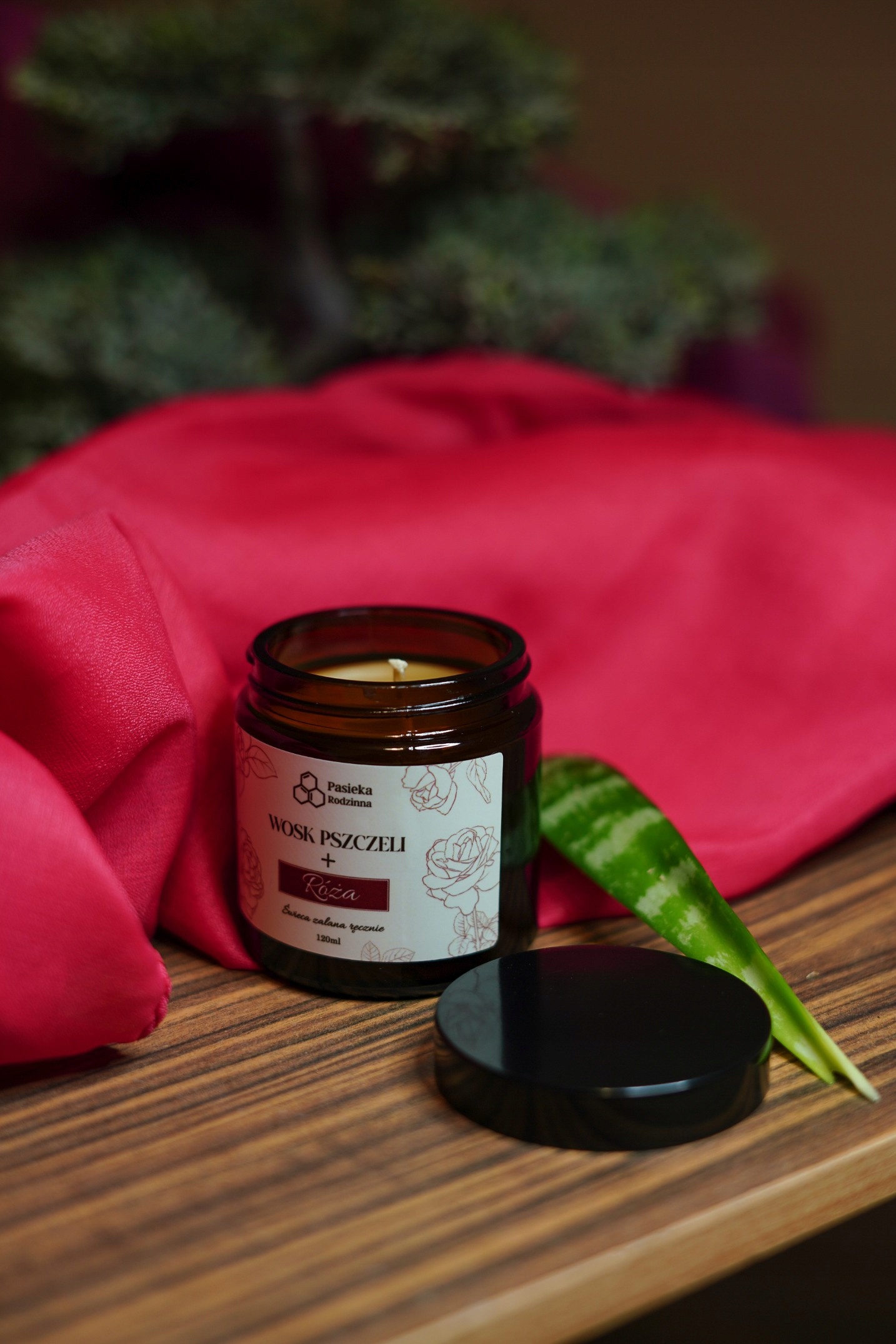 ŚWIECA ZAPACHOWA Z WOSKU PSZCZELEGO 120 ML RÓŻA Rodzaj zapachowa