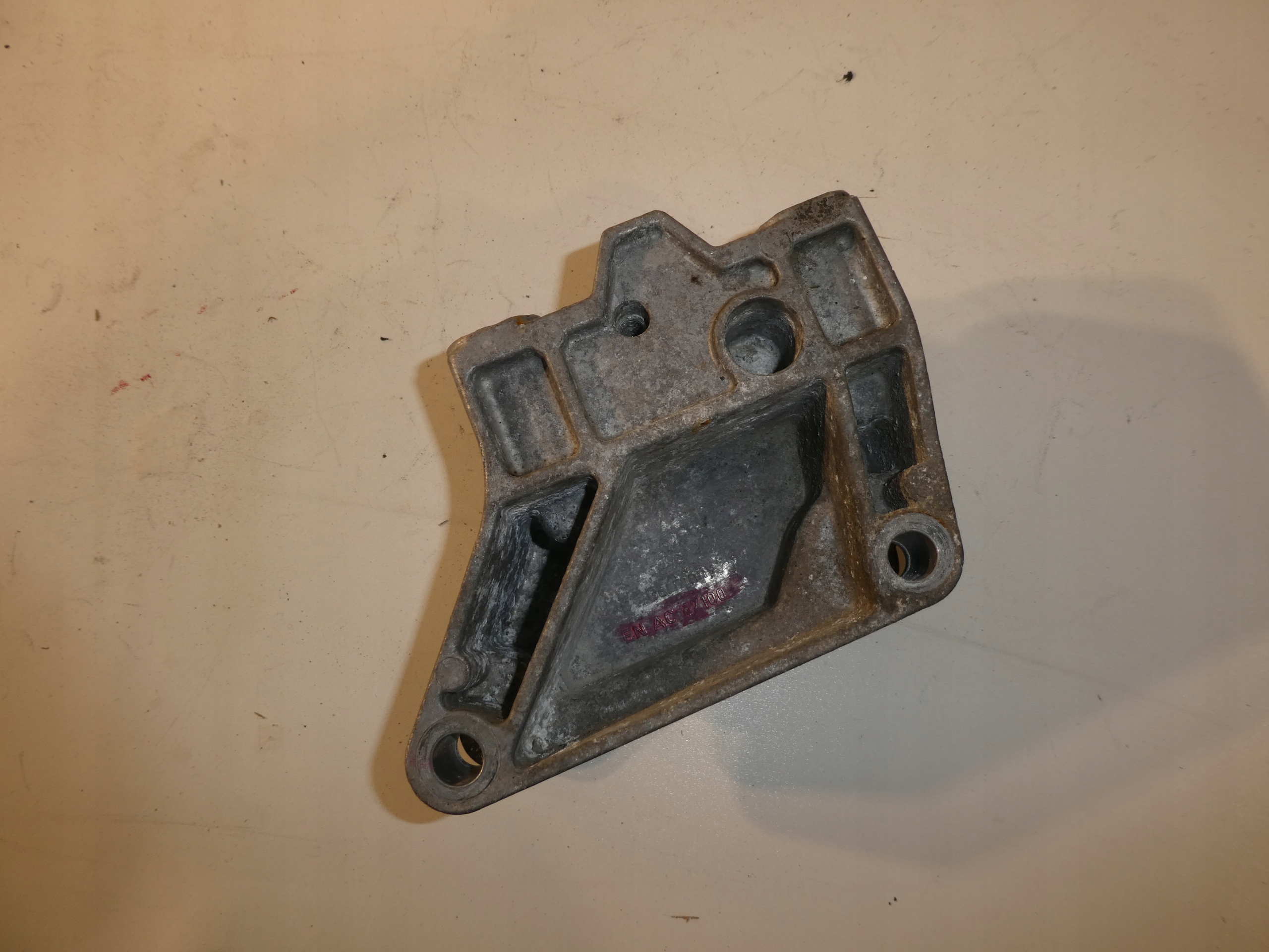 AIRBAG GETRIEBEHALTER VW SKODA AUDI 1K0199111