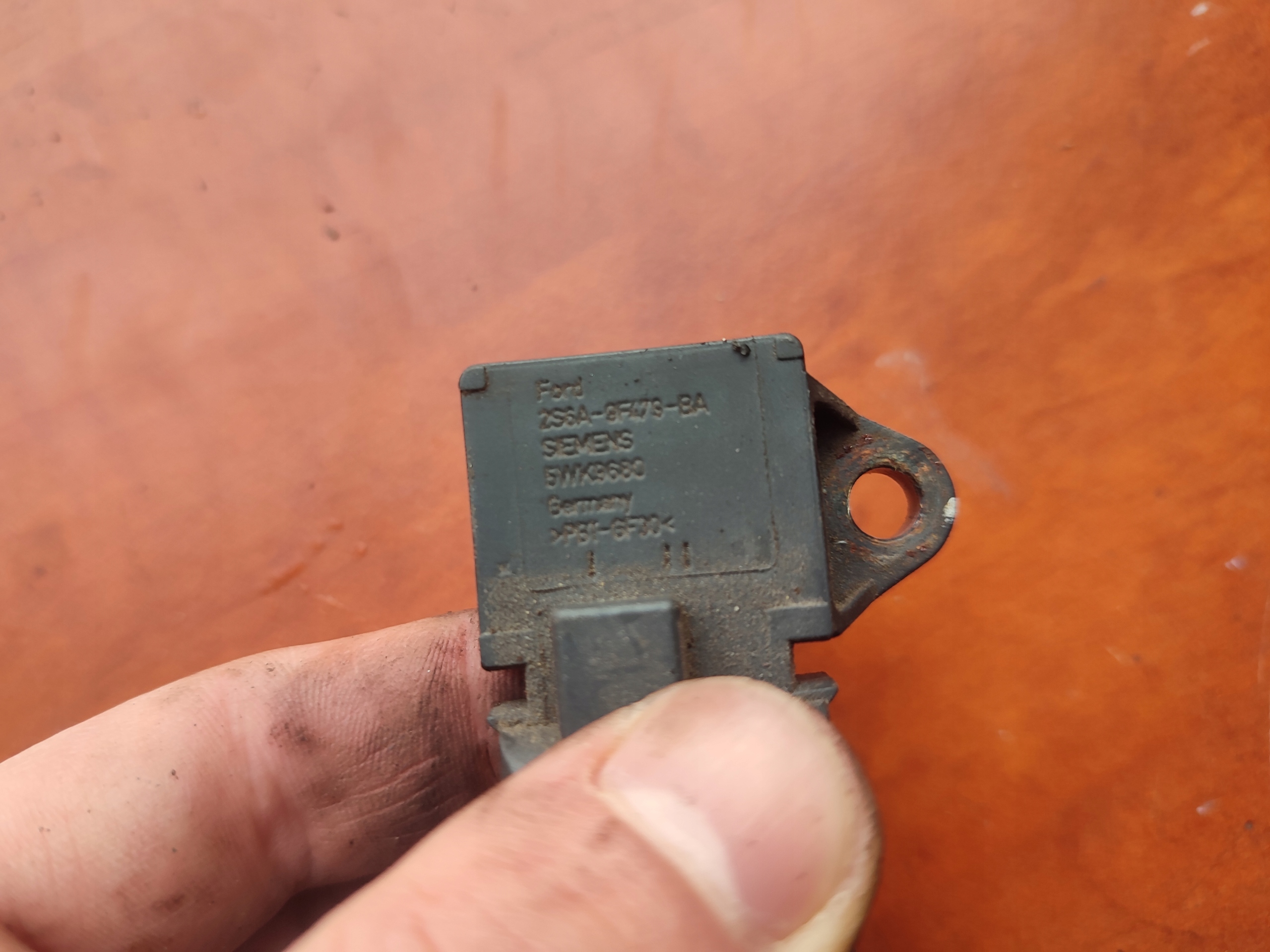 SENSOR DRUCK FORD FIESTA MK6 2S6A-8F478-BA