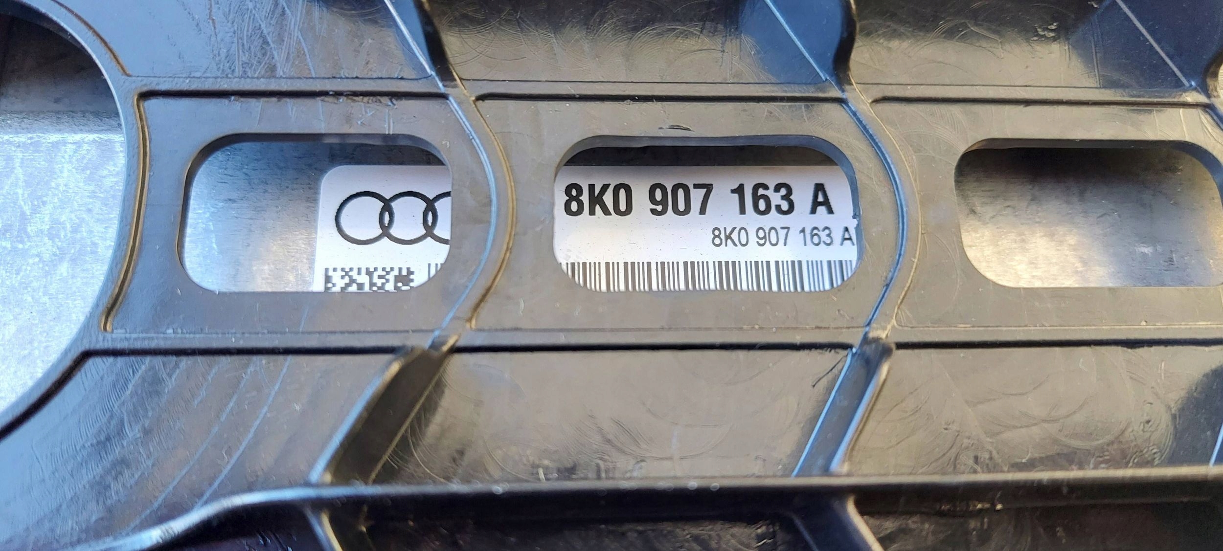 Computer Bedienteil DYFERENCJALU AUDI A4 B8 A5 8T 8K0907163A *K25