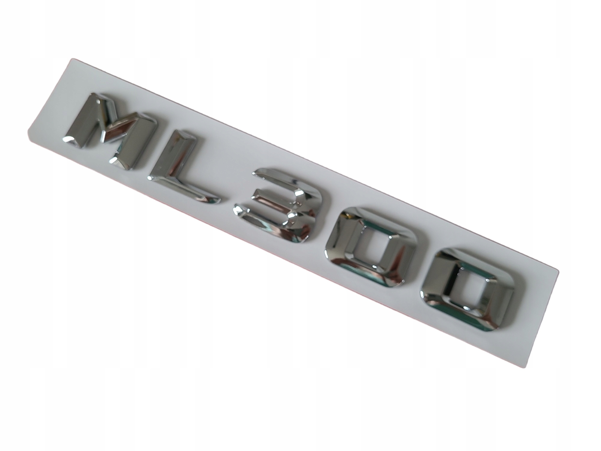 Emblemat do Mercedes ML 300 Silver Glossy