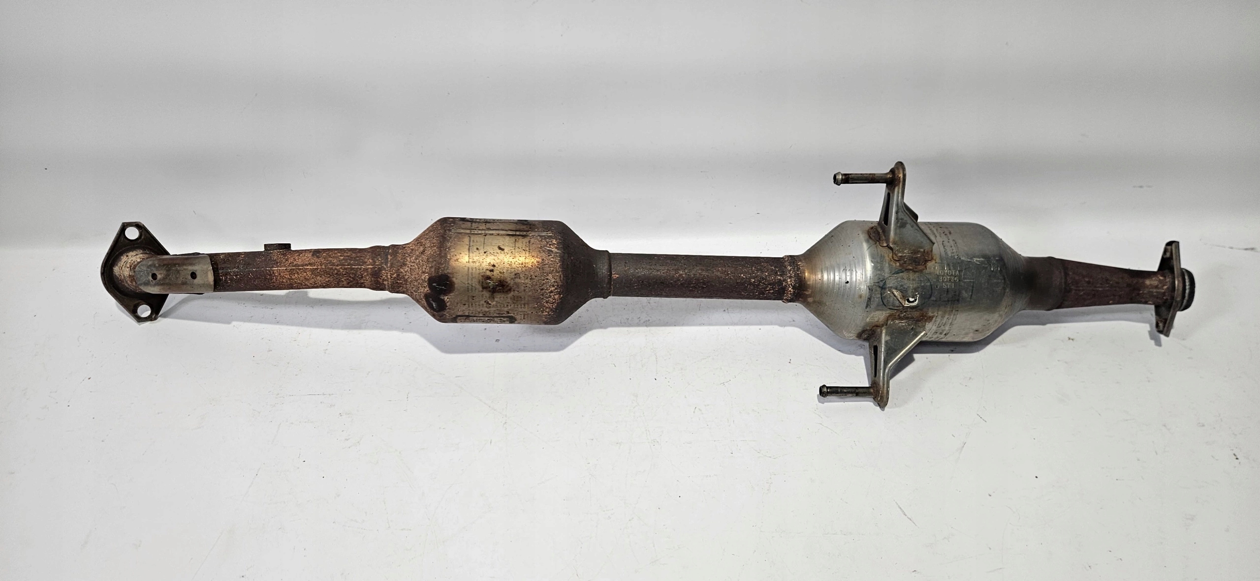 TLUMIK catalyst TOYOTA COROLLA E21 1.6 19- original 30T36