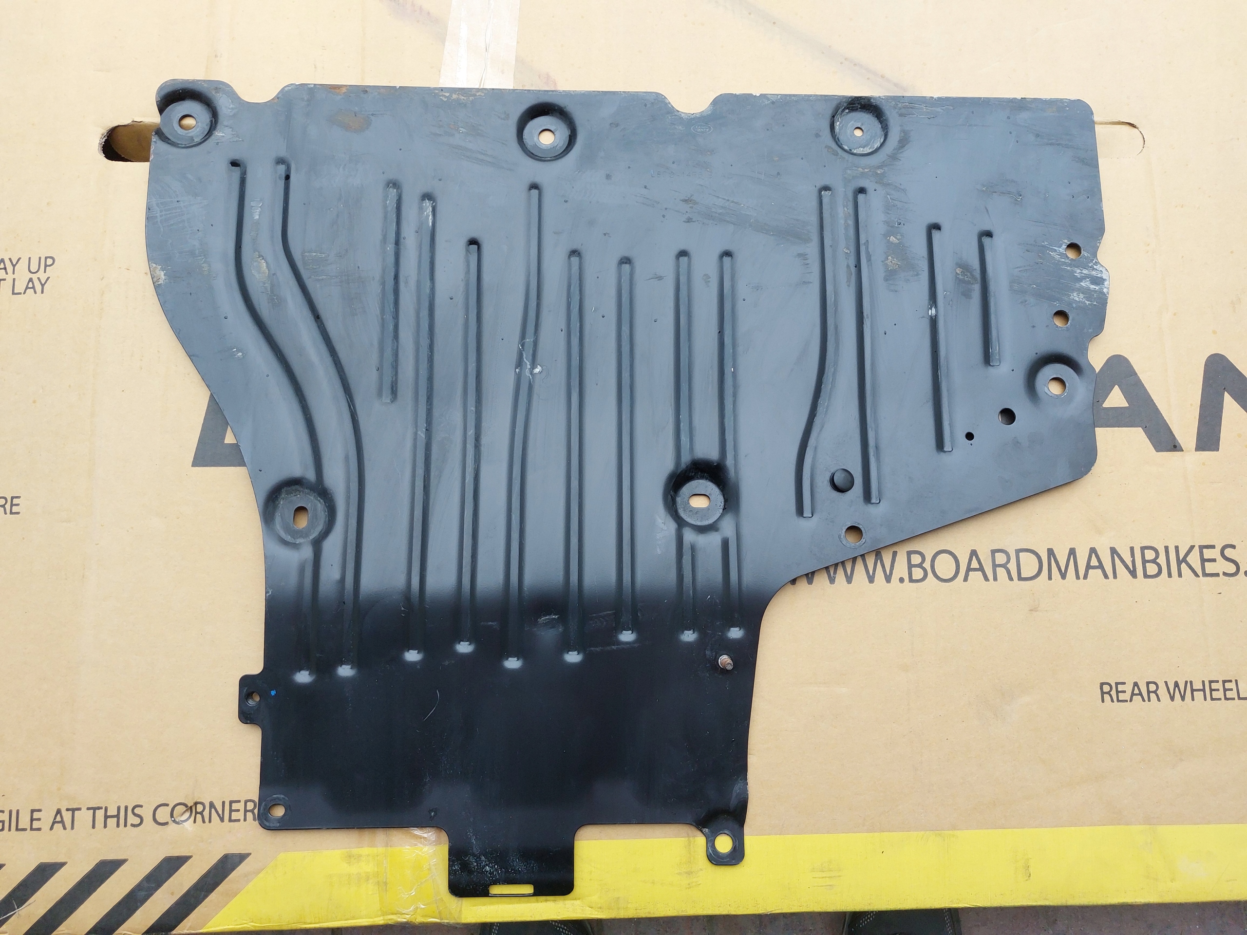Blende Abdeckung ZABUDOWA EVOQUE L551 P300E 20r