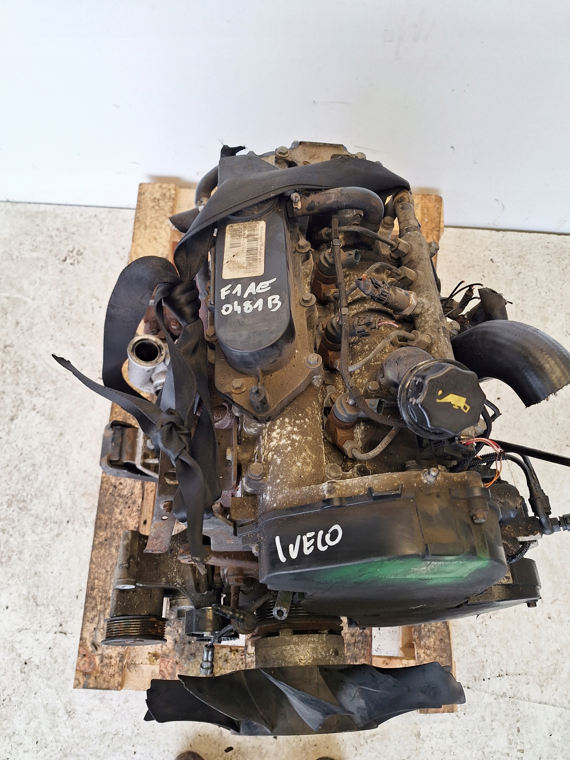 IVECO DAILY III 99-06 engine 2.3 JTD F1AE0481B