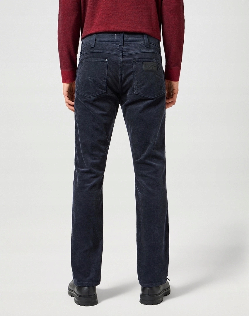 Pánské jednoduché kalhoty Wrangler Greensboro Dark Navy 112358044 30/34