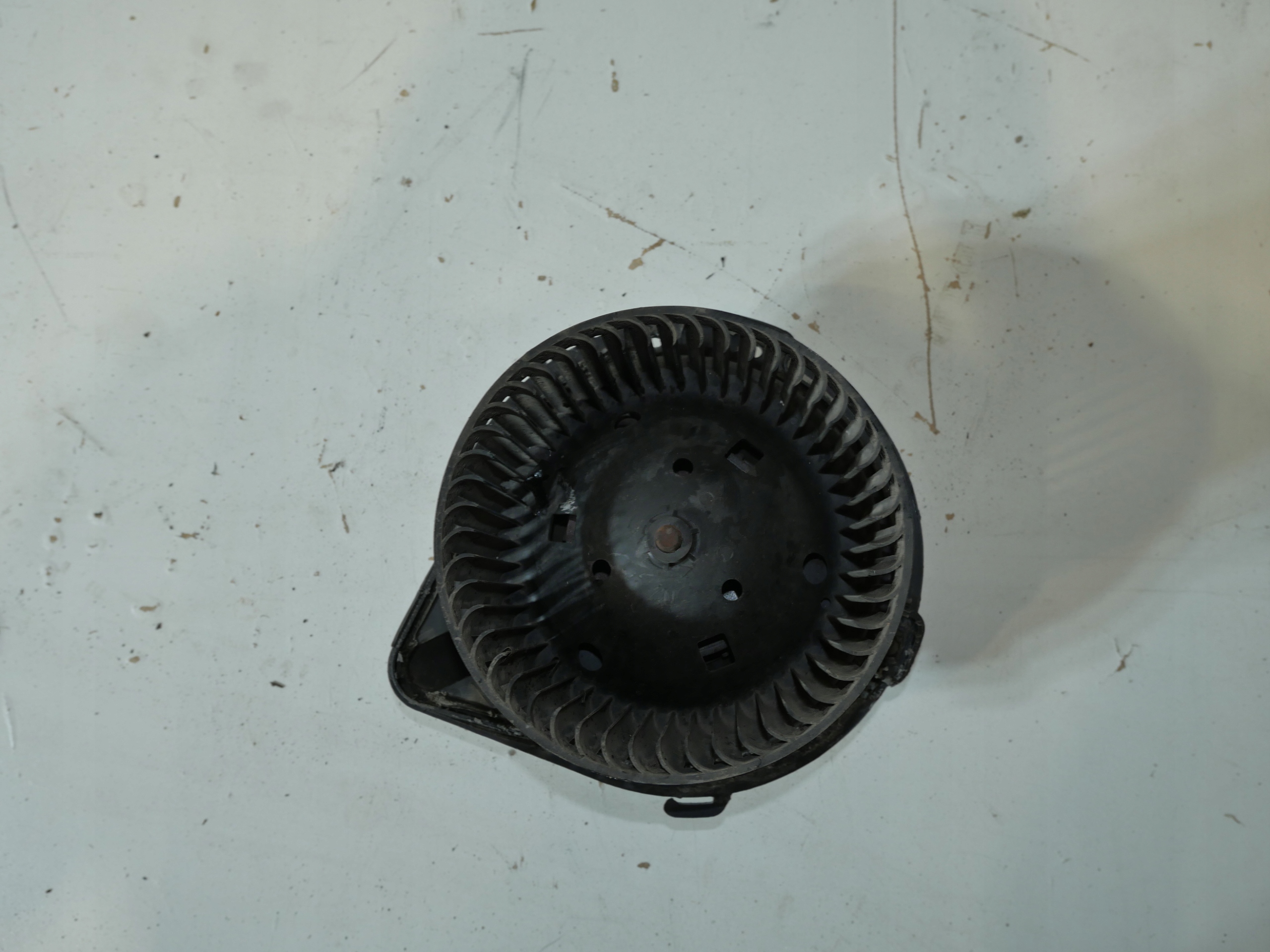 Lüfter DMUCHAWA Klima VW T4 833636m