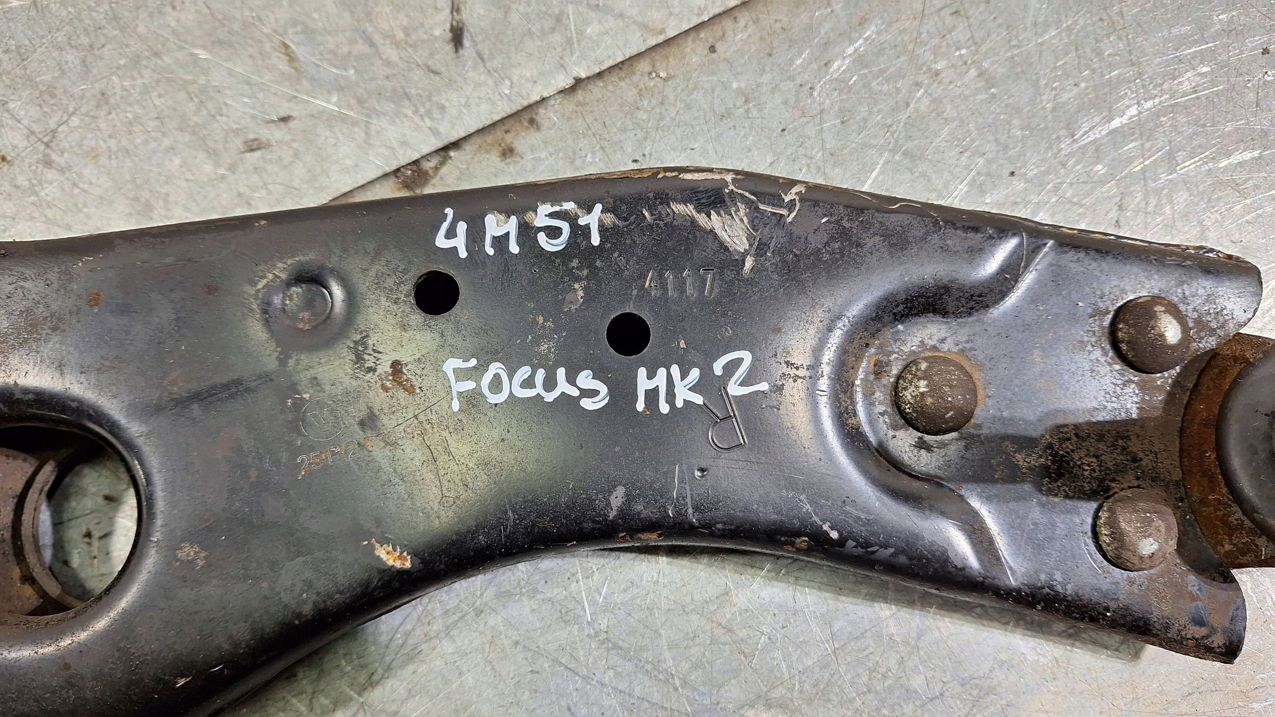 arm right front 4M51-3A423-AF FORD FOCUS MK2 C MAX MK1 VOLVO C30 S40