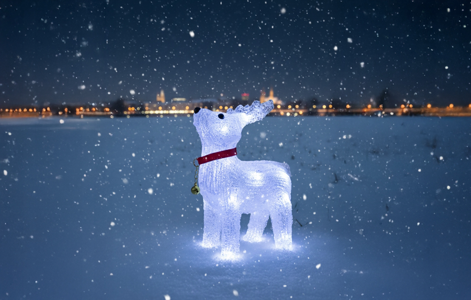 OZDOBA ŚWIĄT ŚWIĄTECZNA RENIFER AKRYL LED 3D BIAŁY ZIMNY NA PRĄD 23CM EAN (GTIN) 729083988615